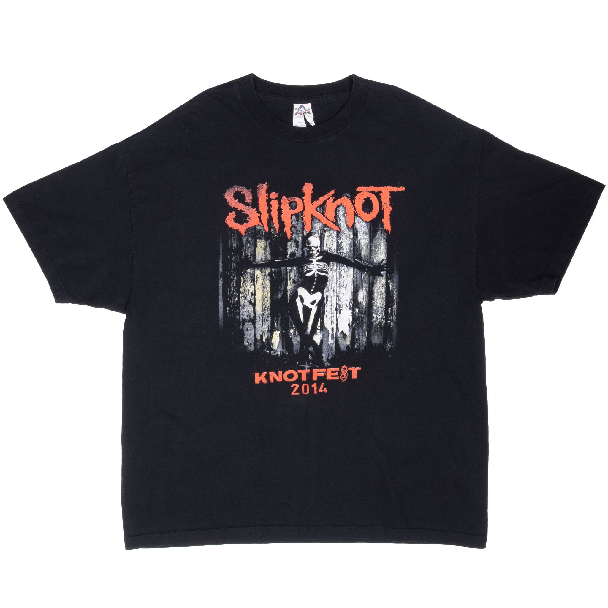 Front of black Slipknot Knotfest 2014 T-shirt with red logo and skeleton graphic