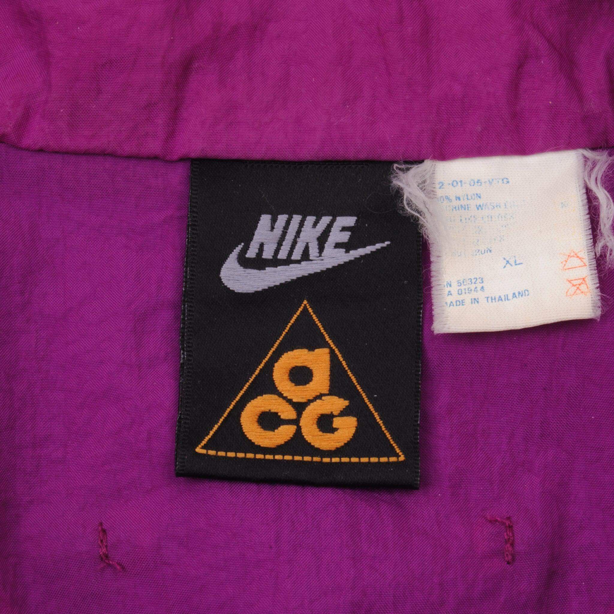 Vintage Purple Nike ACG All Conditions Gear Windbreaker Jacket Size XL