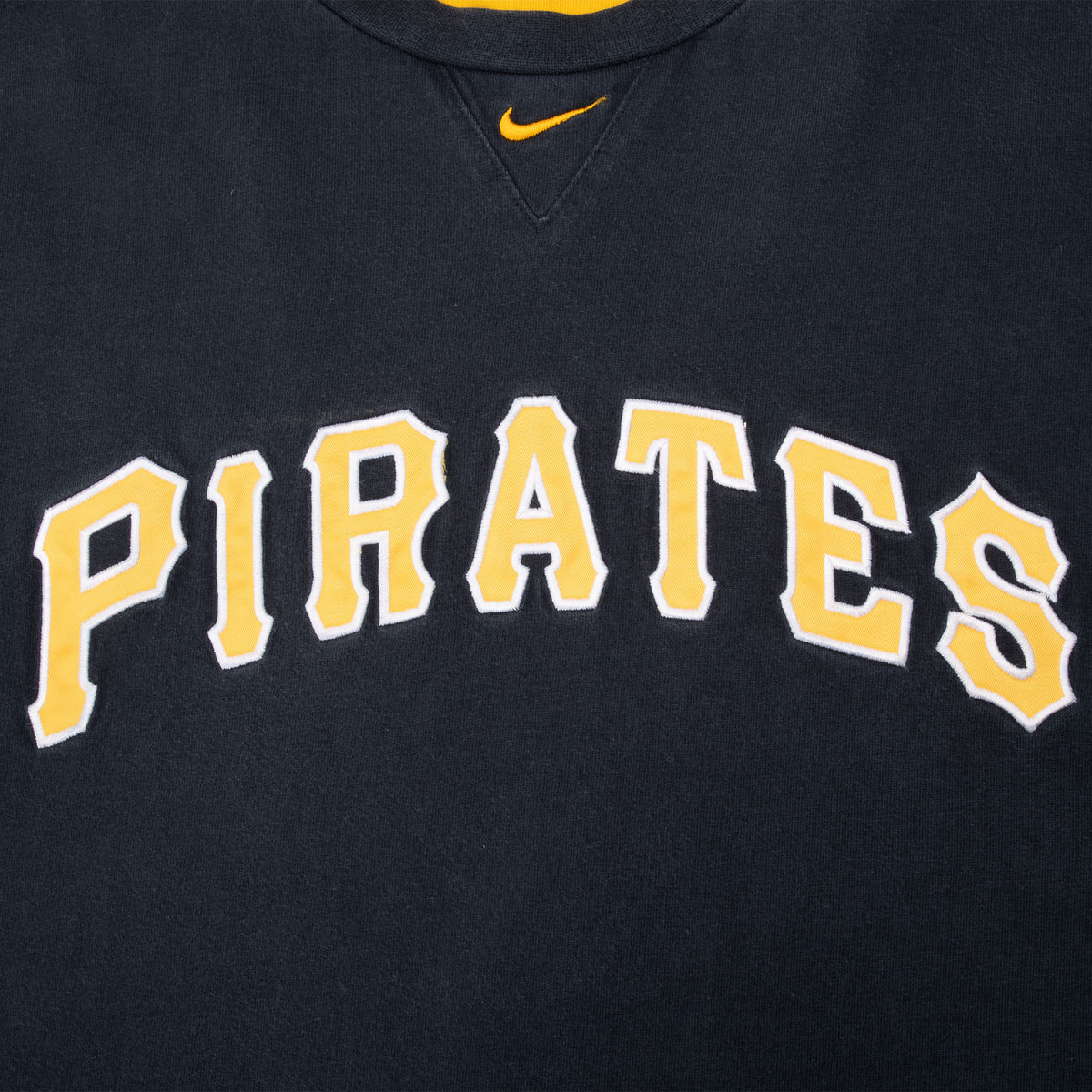 Vintage Nike Mlb Pittsburgh Pirates 2000S Center Swoosh Long Sleeve Tee Shirt Size XL