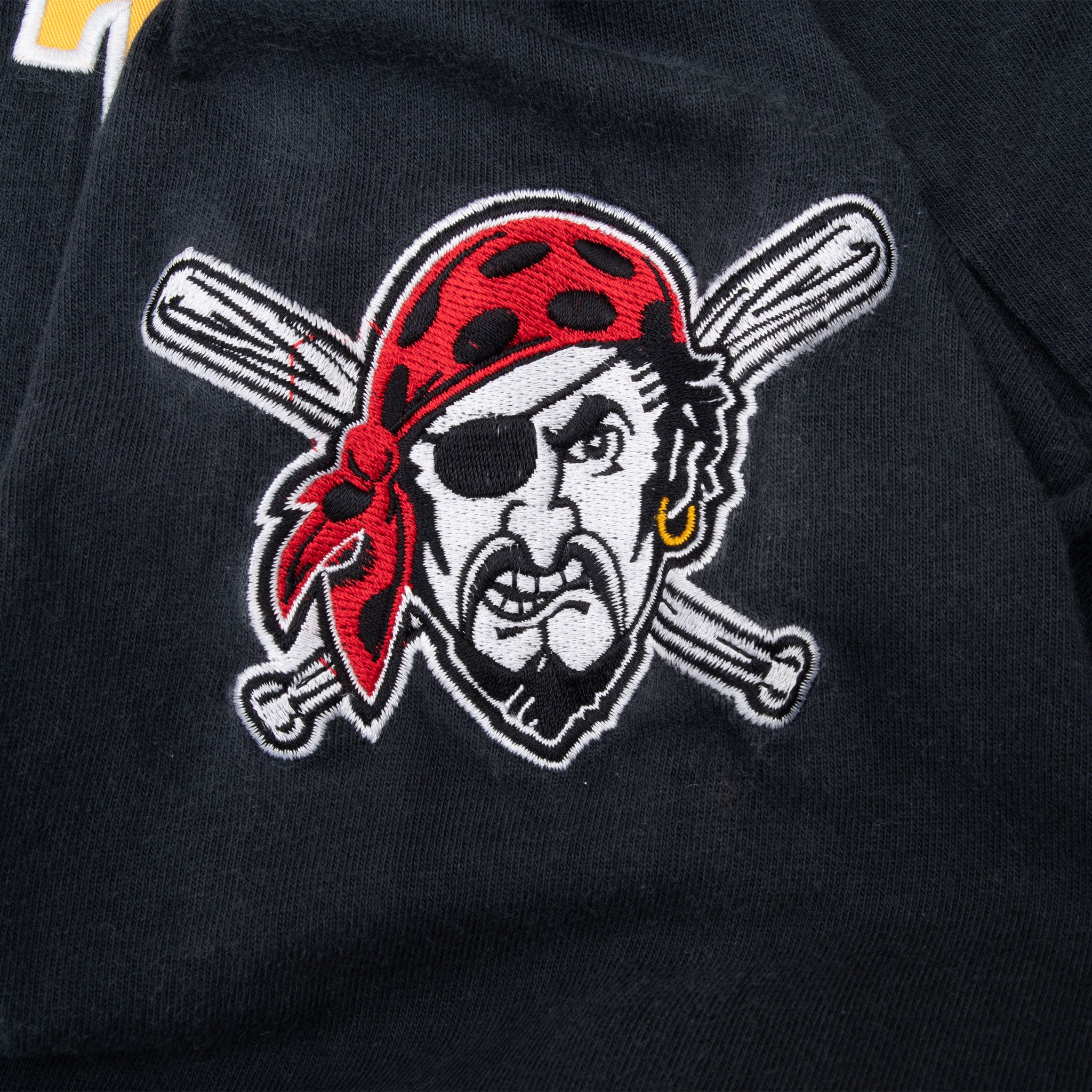 Vintage Nike Mlb Pittsburgh Pirates 2000S Center Swoosh Long Sleeve Tee Shirt Size XL