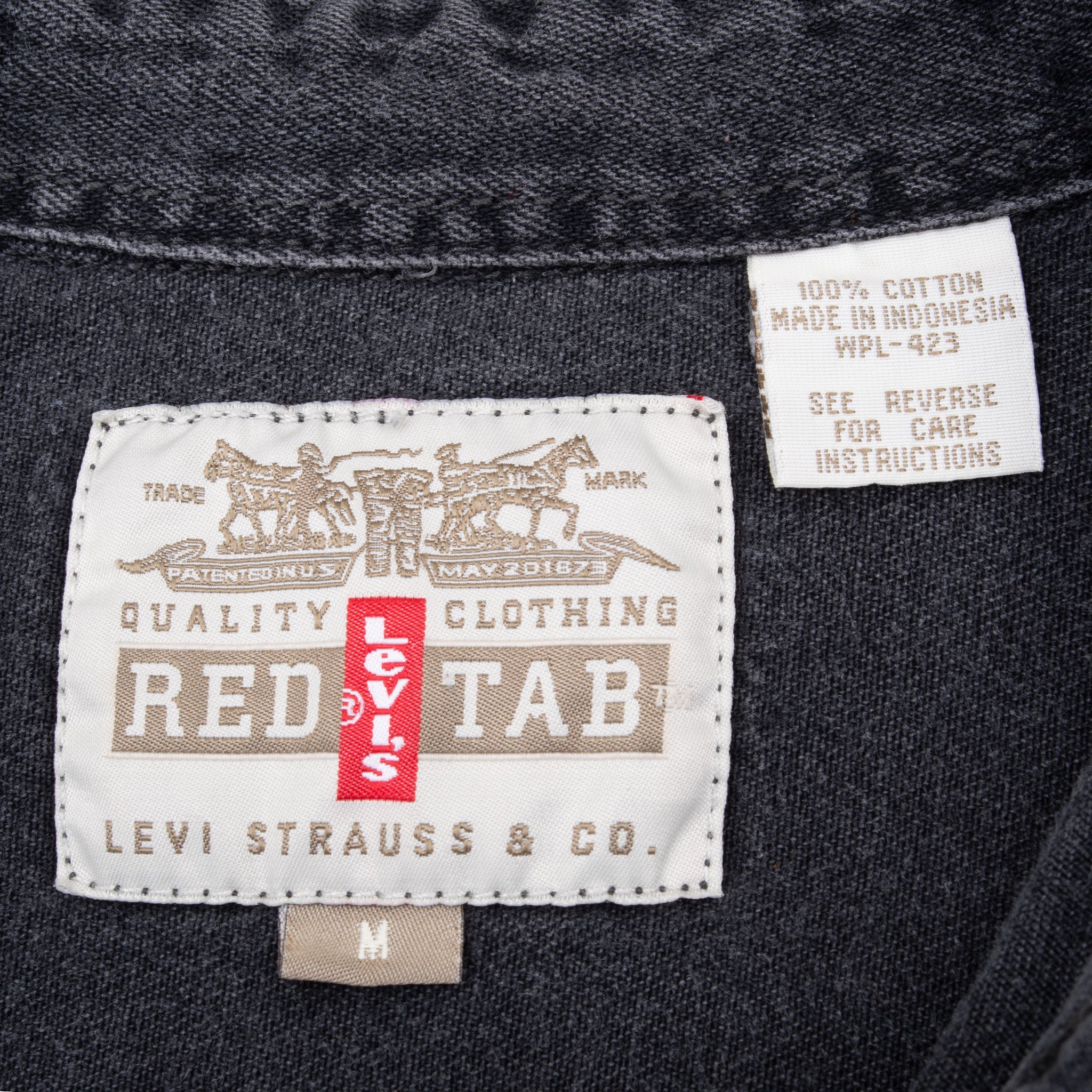 Vintage Levis Red Tab Denim Black Pocket Shirt 2000S Size Medium