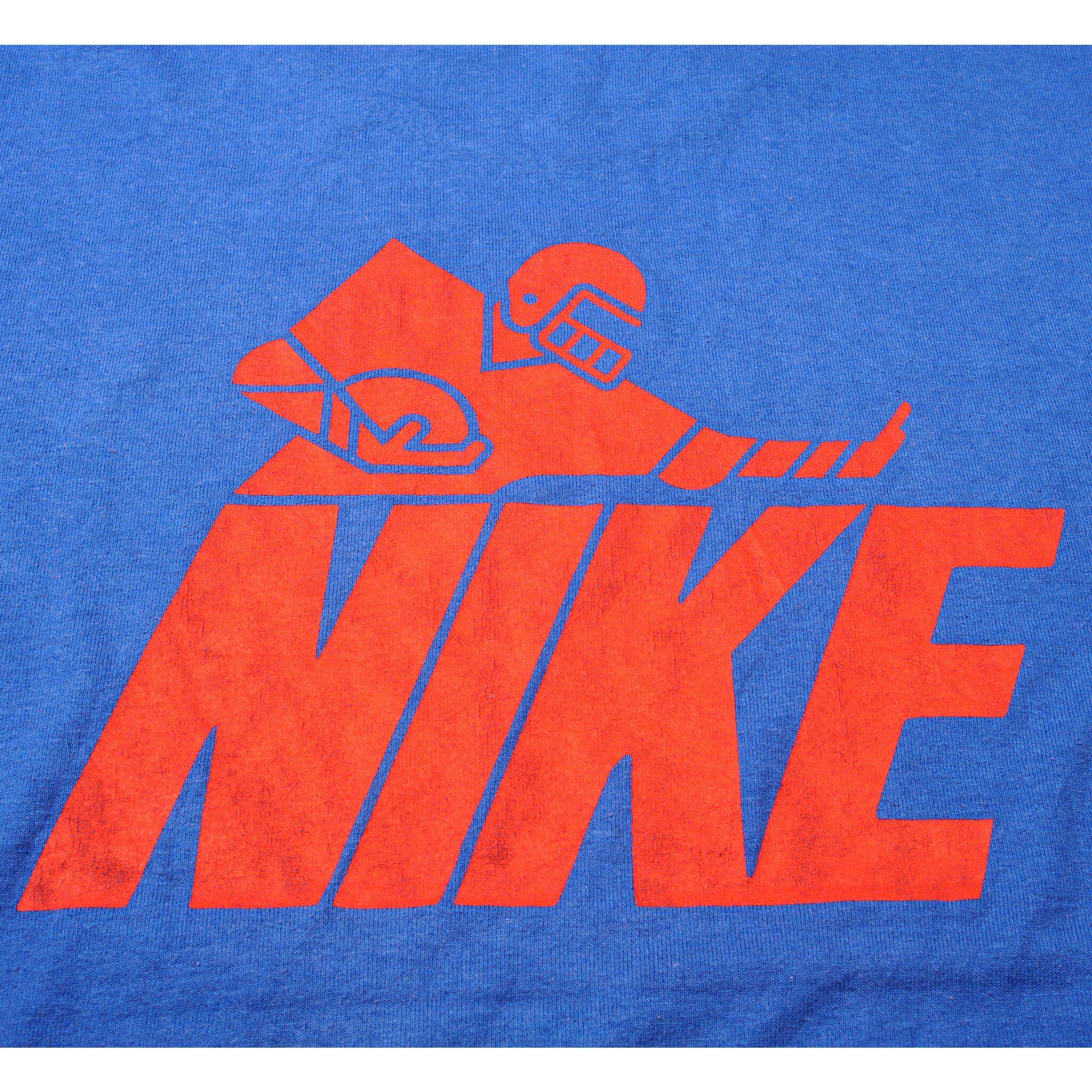Vintage Nike Fresno State Football Tee Shirt 1987-1992 Size Medium Made In USA With Single Stitch Sleeves.