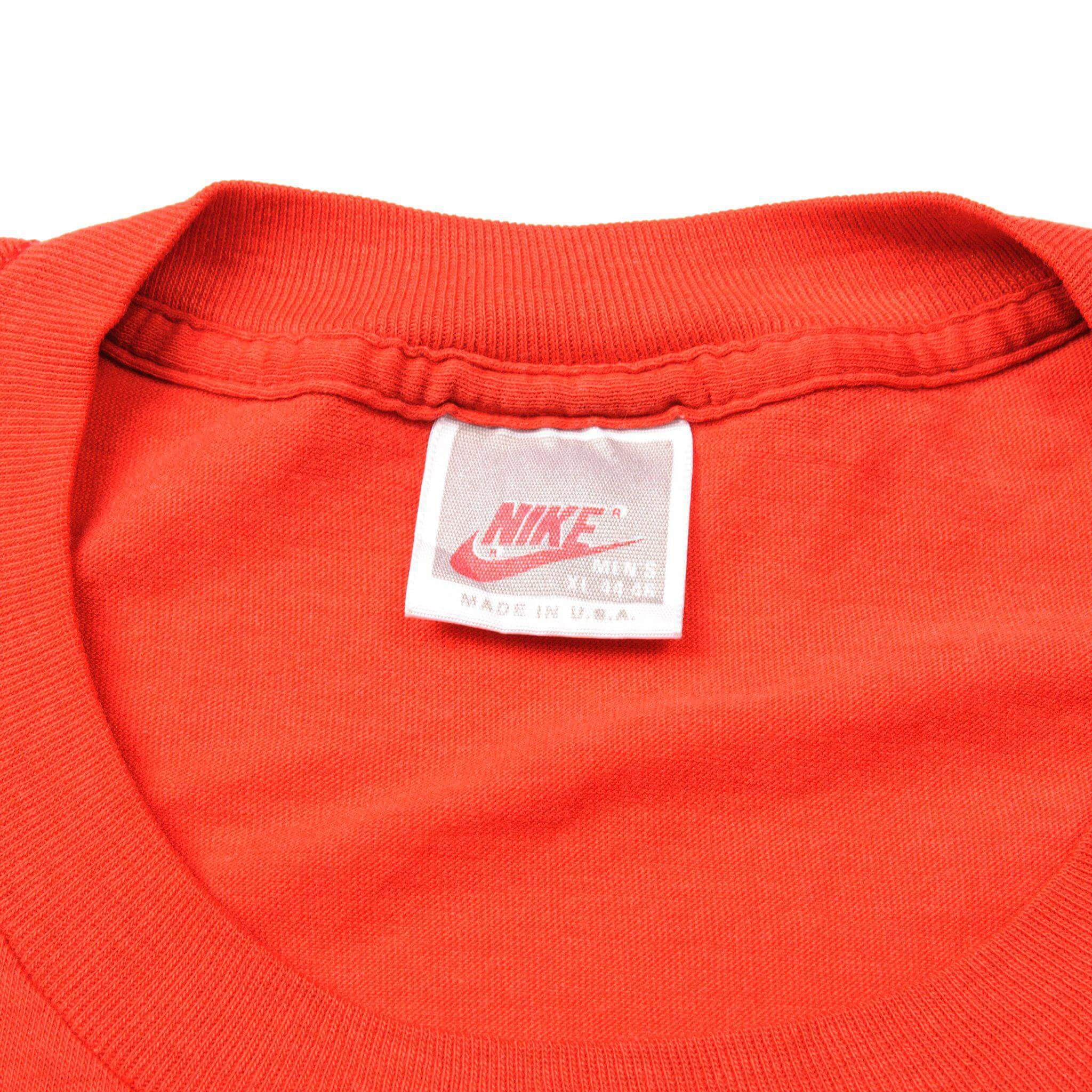 VINTAGE NIKE SOCCER TEE SHIRT 1987-1992 SIZE MEDIUM MADE IN USA