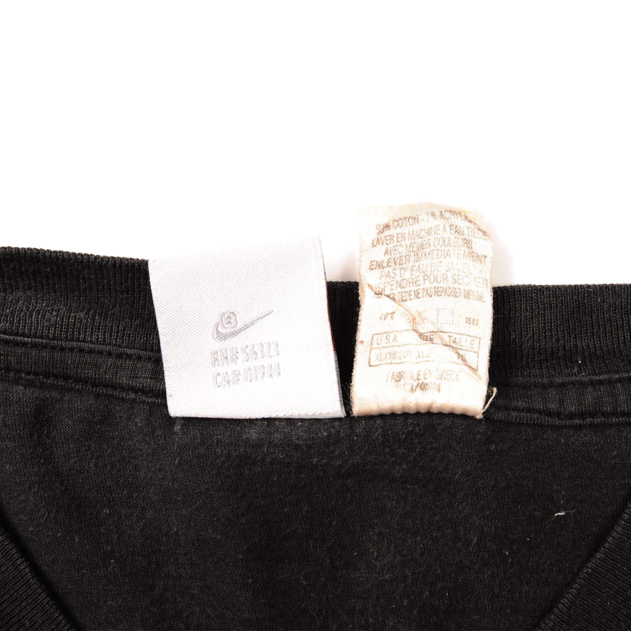 VINTAGE NIKE NBA TEE SHIRT 1990S SIZE MEDIUM MADE IN USA