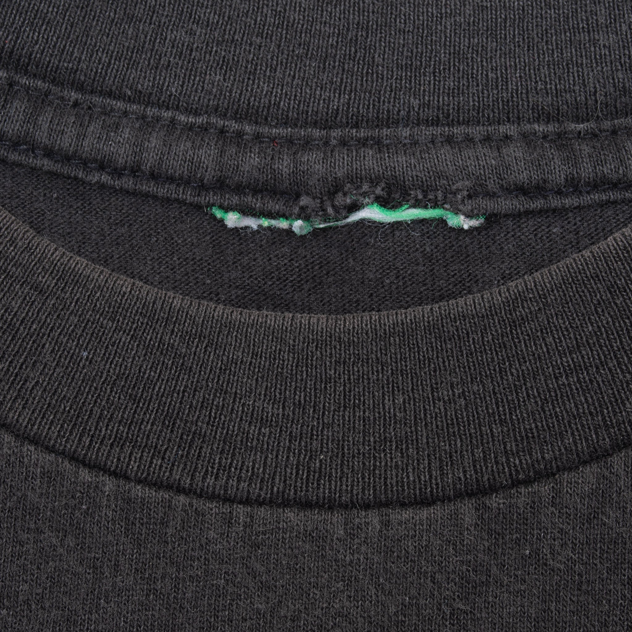 Vintage Nwo New World Order Red And Black Unchained Wrestling Tee Shirt 1998 Size Large Youth