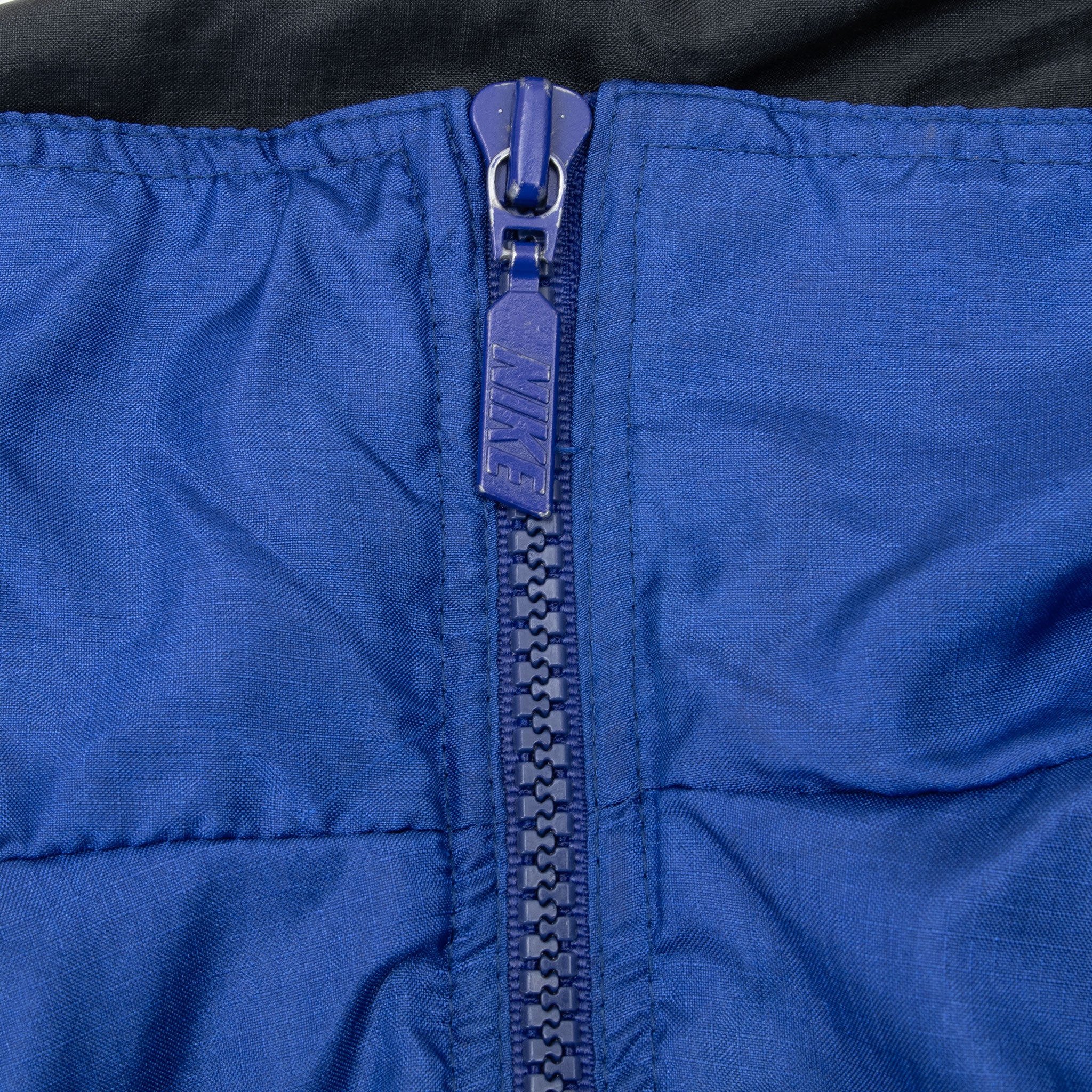 Vintage Nike Classic Swoosh Blue And Red Windbreaker Jacket Late 1980S Size Medium