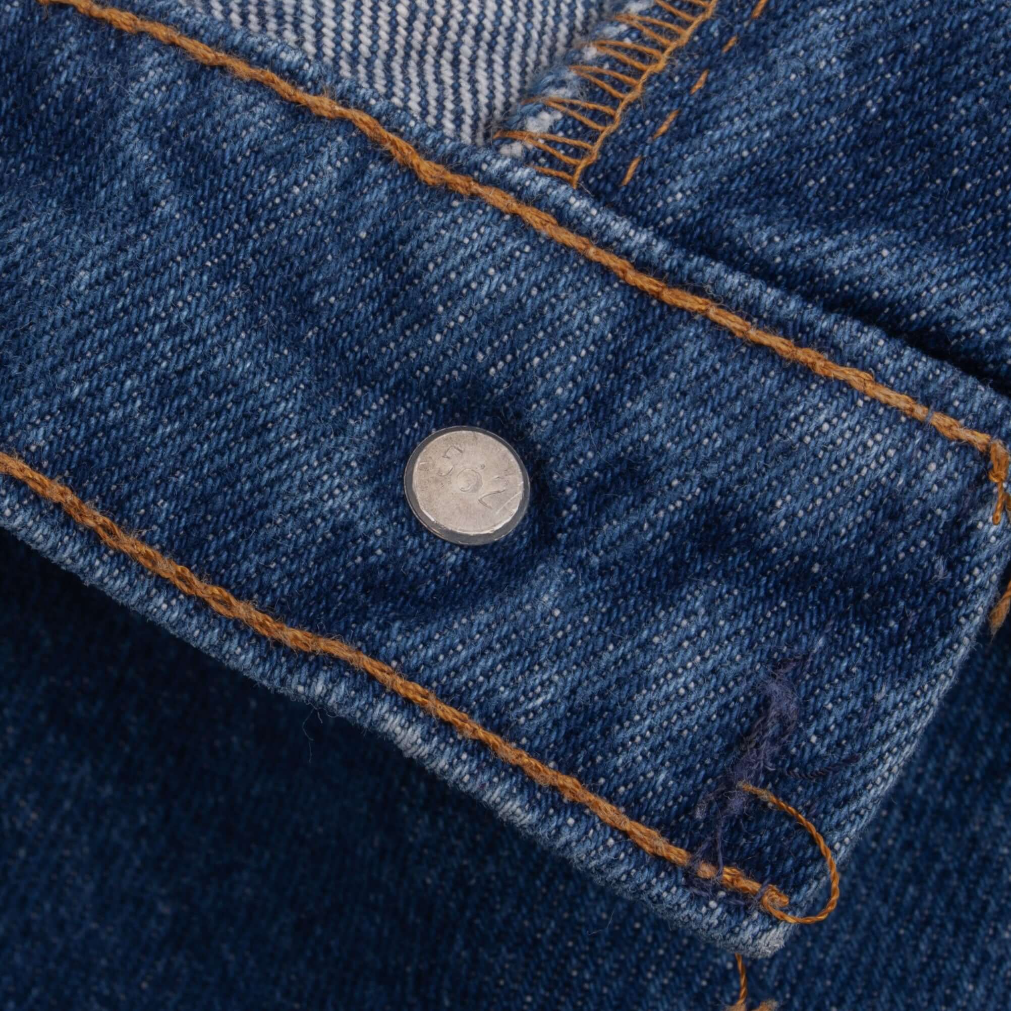 Beautiful Indigo Levis 505 Jeans Made in USA with a medium blue wash.  Size on Tag 32X34 Actual Size 32X33 Back Button #552