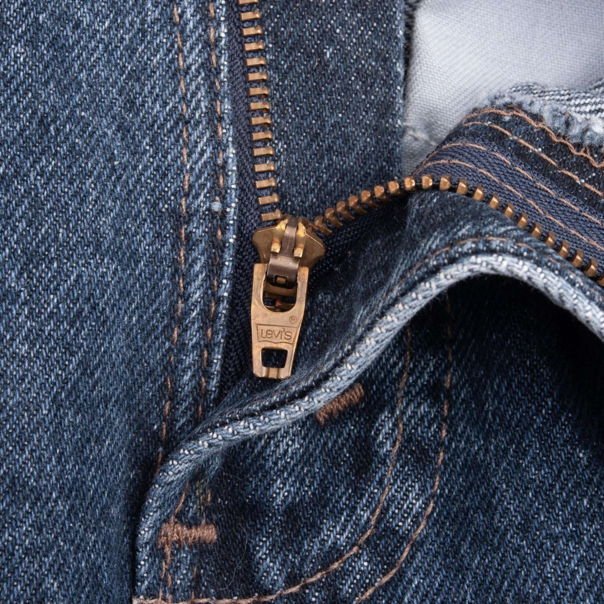 Beautiful Levis 505 Jeans Made in USA with a medium Gray wash.  Size on Tag 36X32  Back Button #532