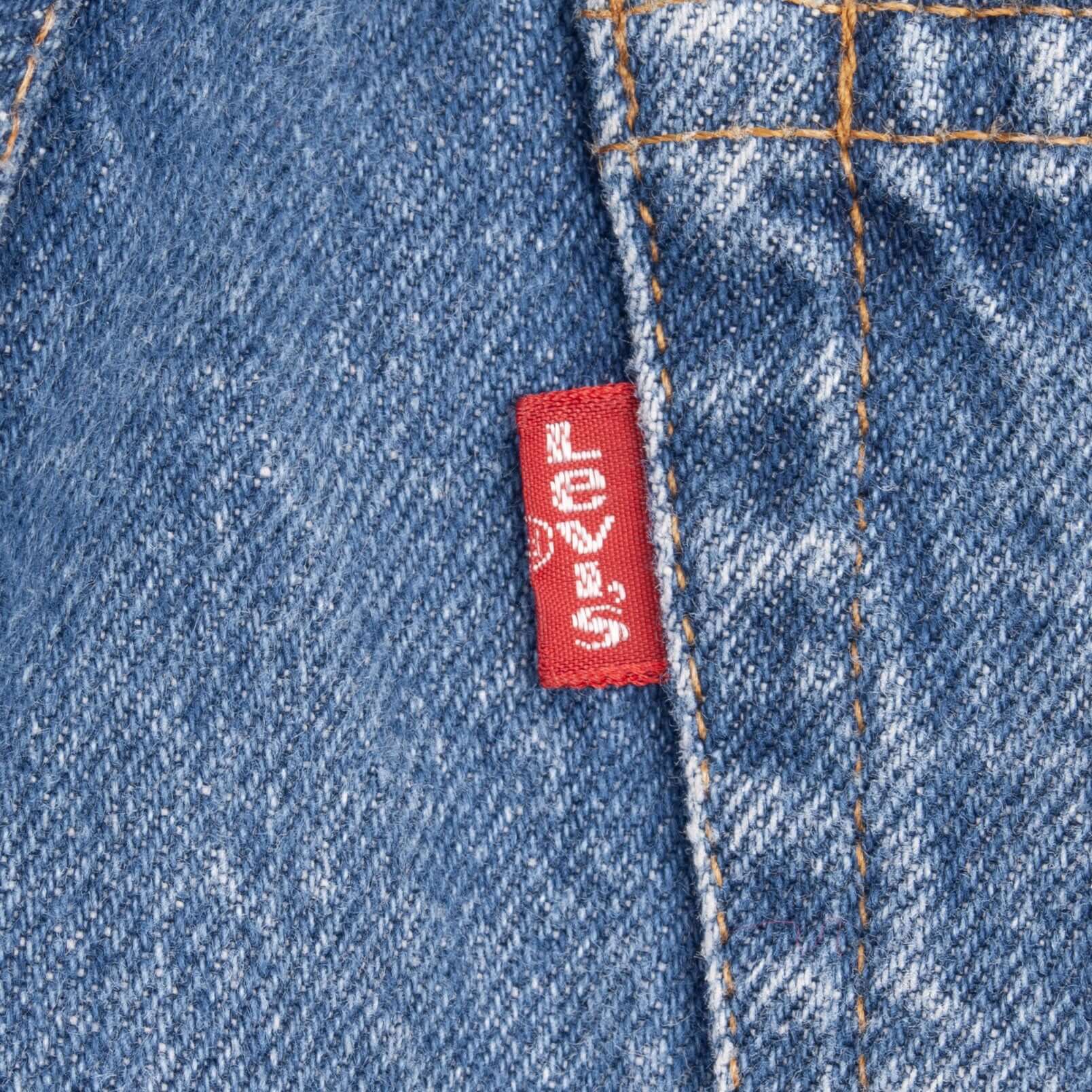 Beautiful Indigo Levis 517 Jeans With Blue Bar Tacks 1980s Made in USA with Medium Wash Talon Zipper Size on tag 32X32 Actual Size 31X31 Back Button #2