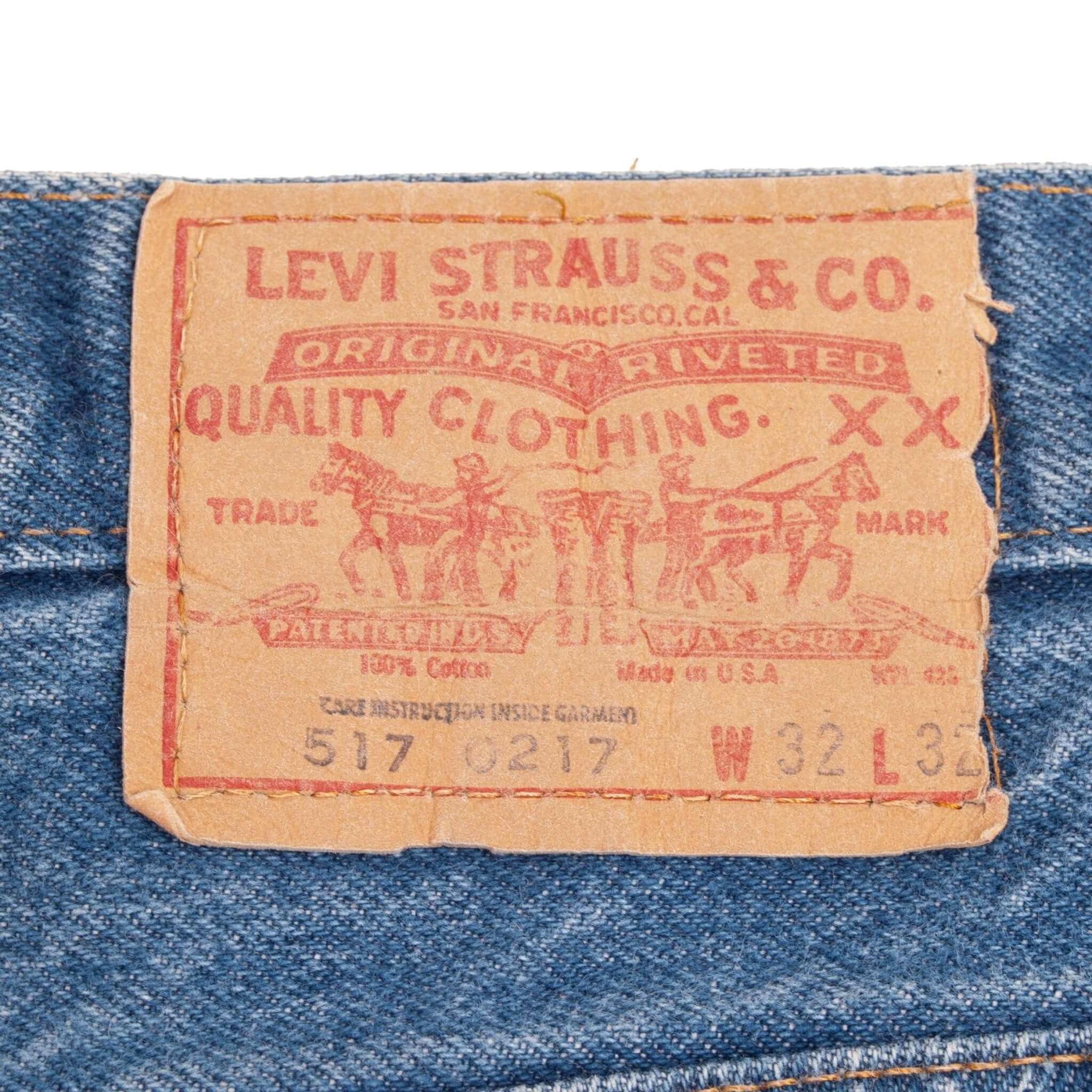 Beautiful Indigo Levis 517 Jeans With Blue Bar Tacks 1980s Made in USA with Medium Wash Talon Zipper Size on tag 32X32 Actual Size 31X31 Back Button #2