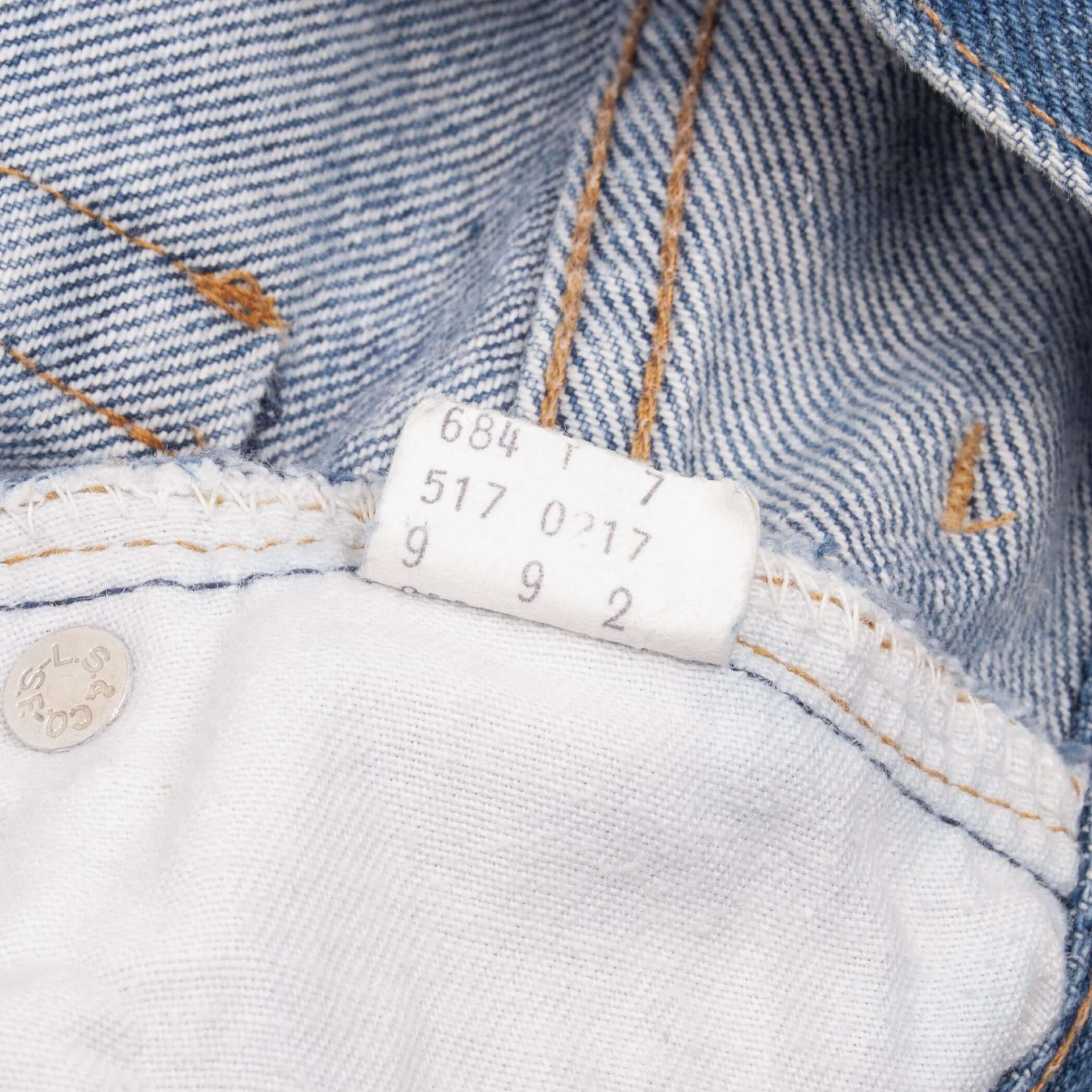 Beautiful Indigo Levis 517 Jeans With Blue Bar Tacks 1980s Made in USA with Medium Wash Talon Zipper Size on tag 32X32 Actual Size 31X31 Back Button #2