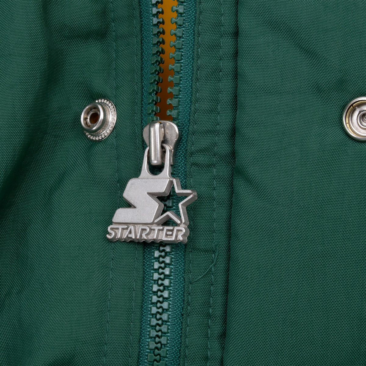 Vintage Nfl Green Bay Packers Heavy Windbreaker Starter Jacket 1990S Size Medium