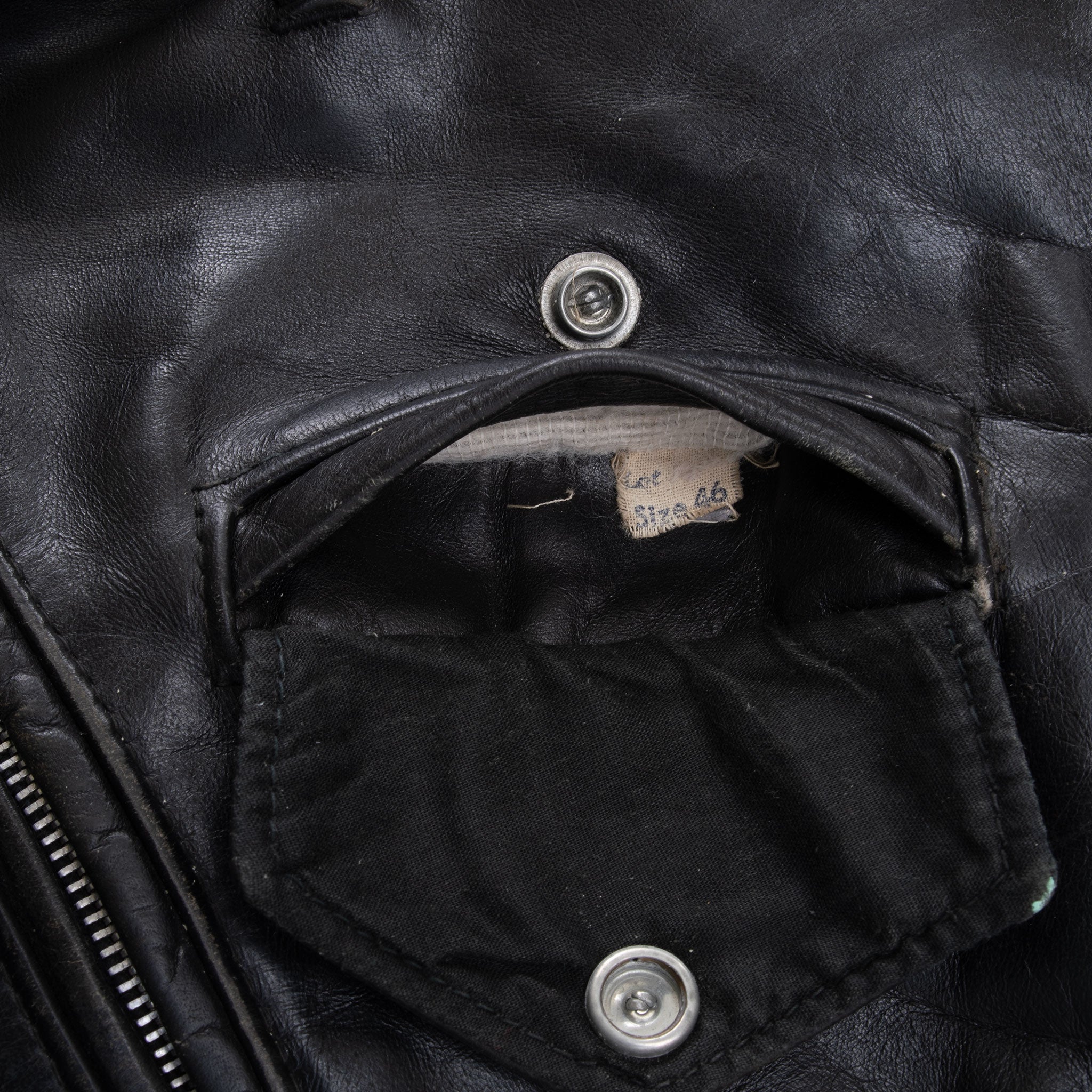 VINTAGE SCHOTT PERFECTO LEATHER MOTORCYCLE JACKET STYLE 618 SIZE 46 1980S MADE USA