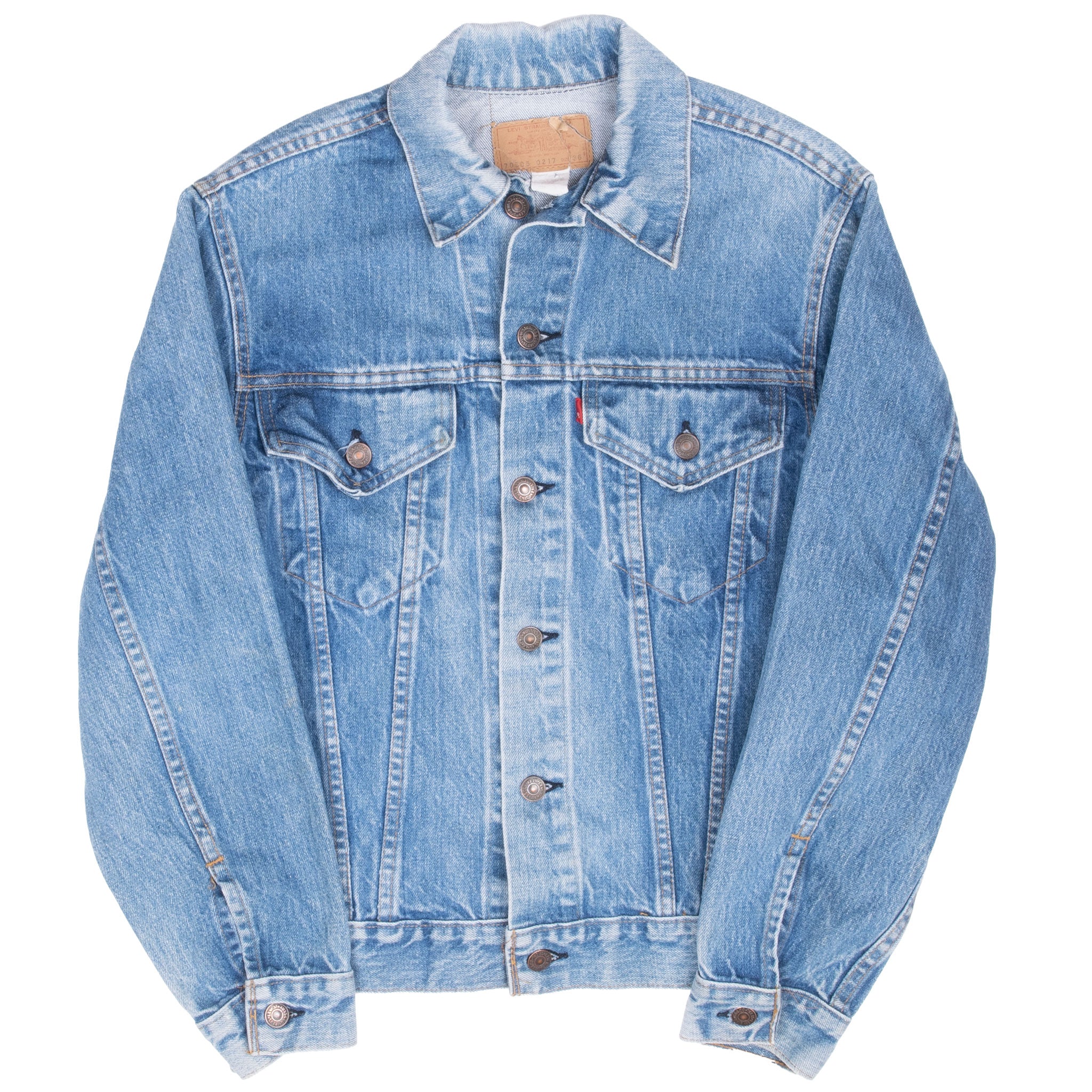 Beautiful Levis 1980S Type 3 Denim Jacket 2 pockets Single Stitch With a Medium Wash Made in USA. Back Button #52
70505 0217