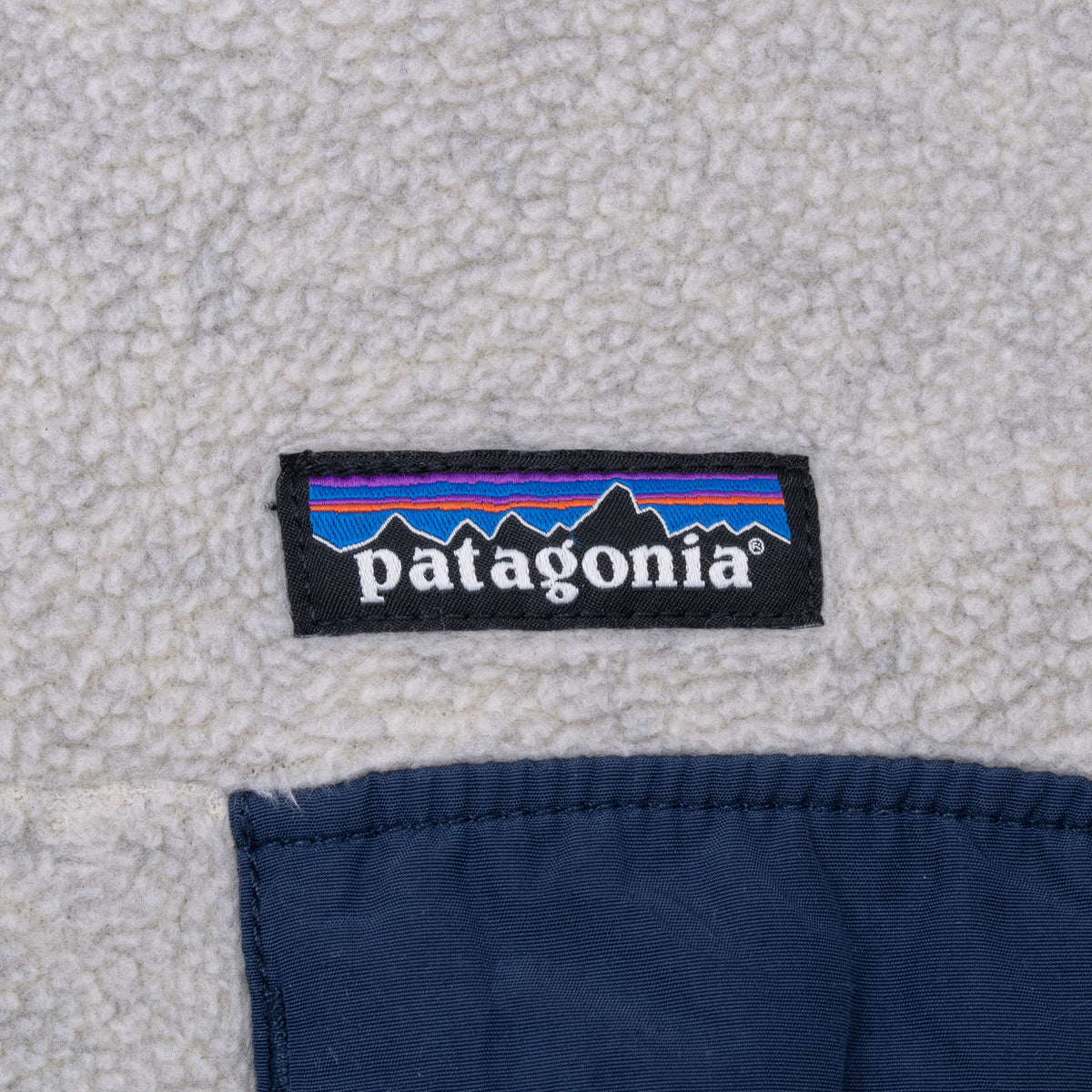 Vintage Original Patagonia Beige Oat Synchilla Snap T Fleece Pullover Size Medium
STY25580