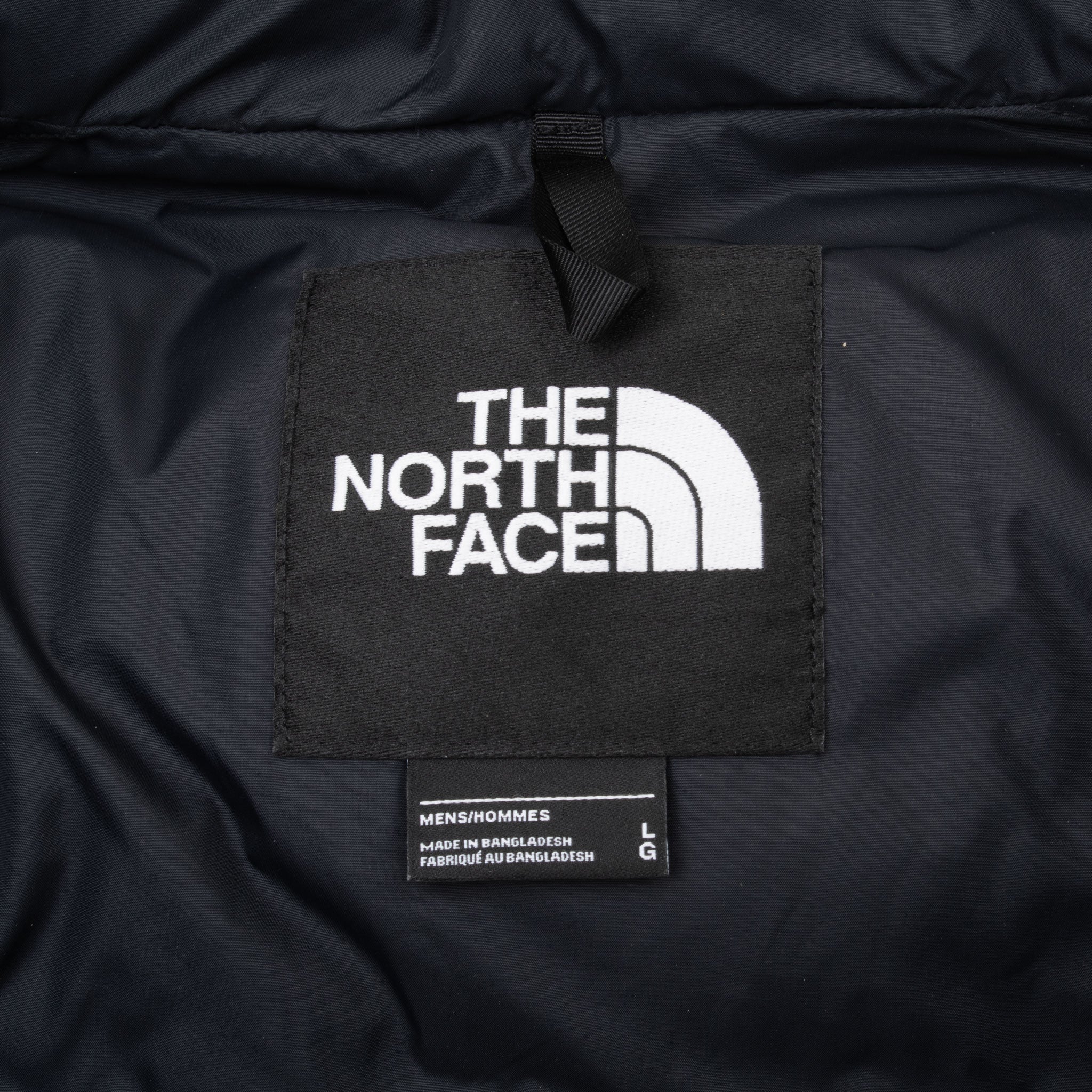 The Moment You See The Oversized Baffles You Know You're Looking At The Iconic Nuptse Jacket. This Durable Piece Has Lofty 700-Fill Down And A Sleek. Vintage The North Face 1996 Retro Nuptse 700 Down Jacket Size Large Deadstock With Tags