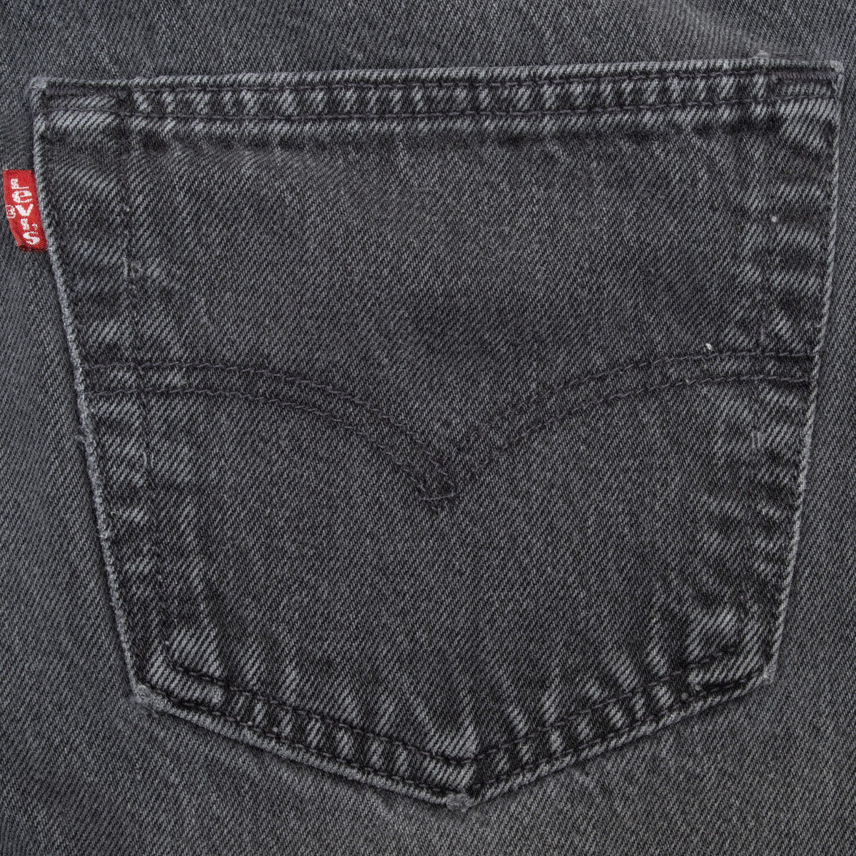 Levi's 501 rear pocket with arcuate stitching and red tab