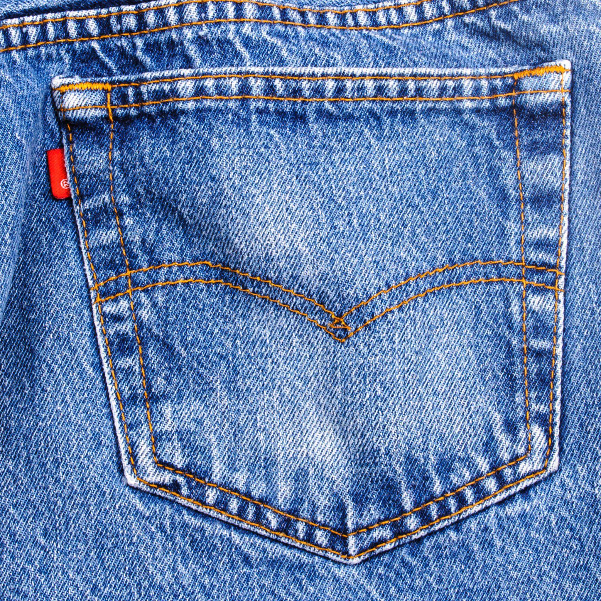 VINTAGE LEVIS 501 JEANS SIZE W33 L31 MADE IN USA