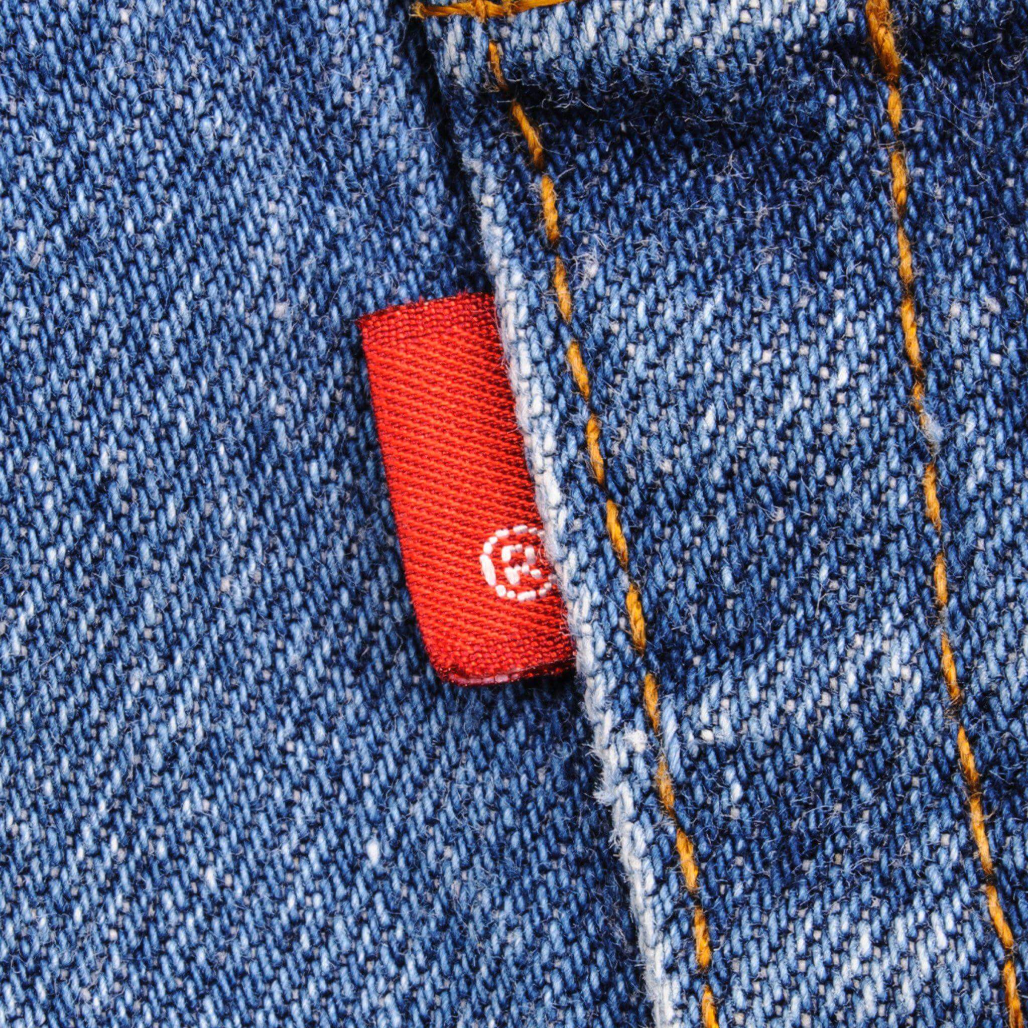 VINTAGE LEVIS 501 JEANS SIZE W33 L31 MADE IN USA