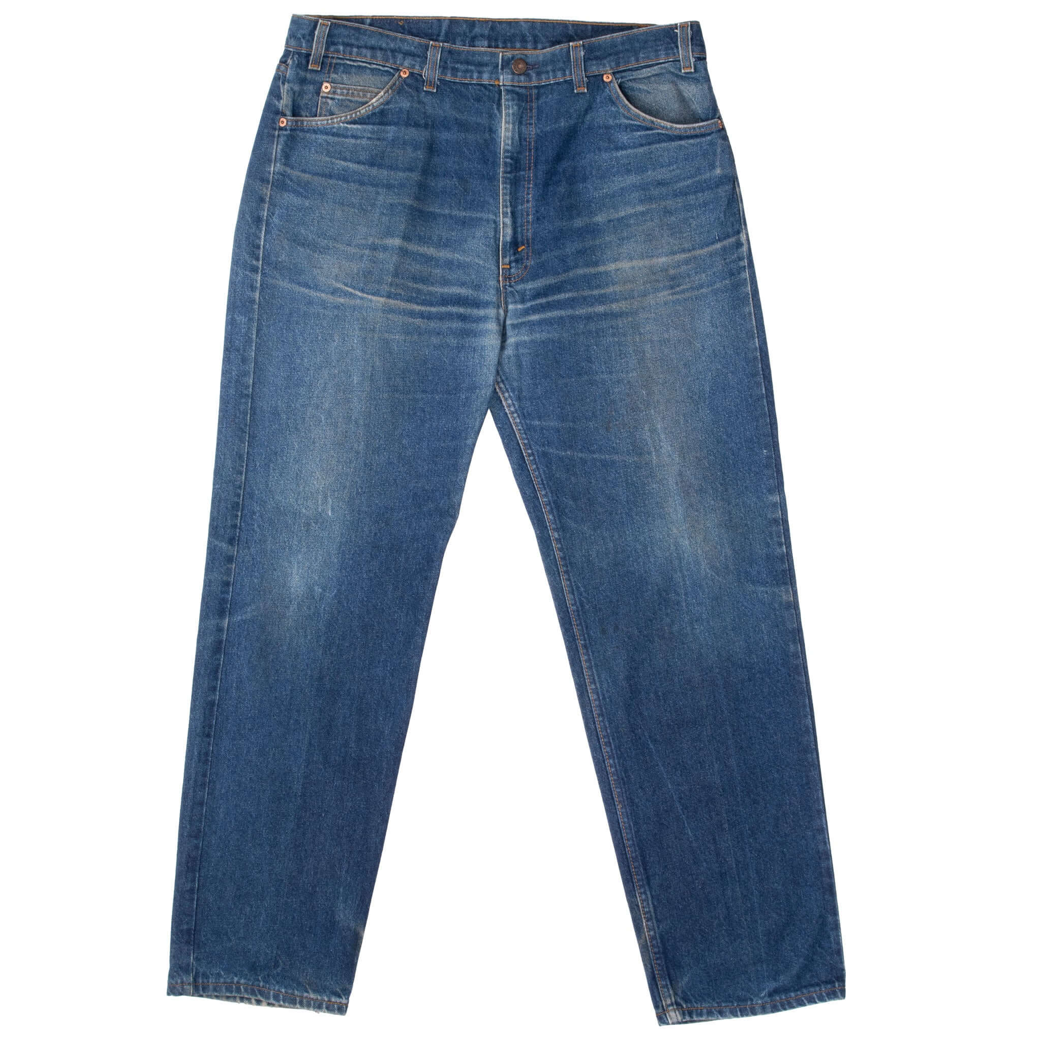 Beautiful Vintage Indigo Levis 505 Orange Tab Jeans Made in USA with Medium Wash and some Light Whiskers
Size on Tag 40X33 Actual Size 38X32
Back Button #554 talon Zipper