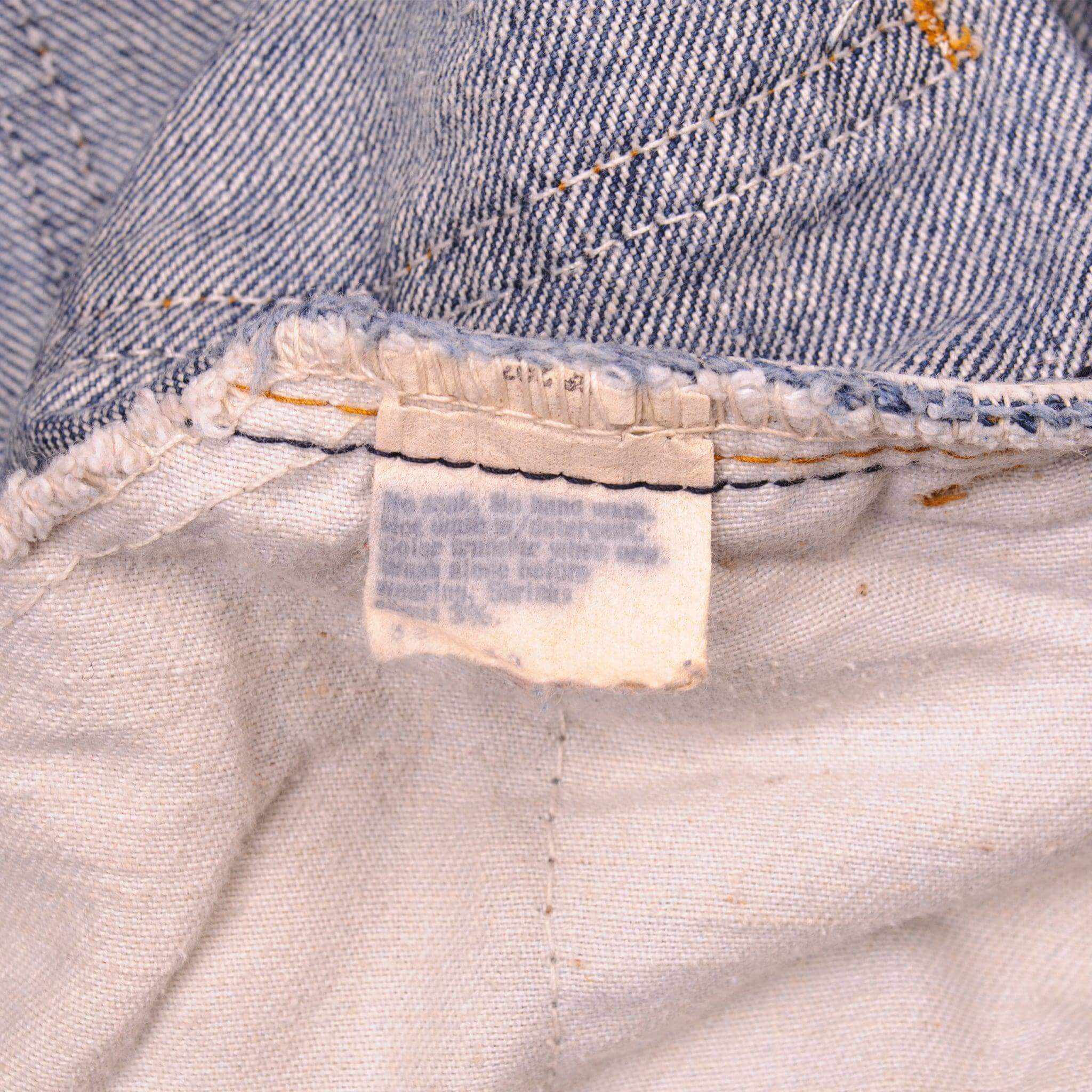 Beautiful Indigo Levis 684 Jeans Made in USA from the 70s with a dark blue wash. Size on Tag 32X33 ACTUAL SIZE 31X29 Back Button #562