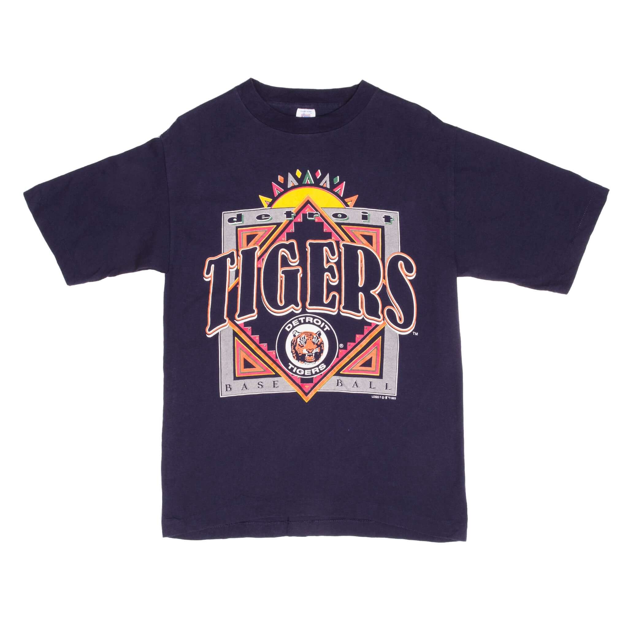 Vintage MLB Detroit Tigers Tee Shirt 1990S Size Medium Made In USA With Single Stitch Sleeves.