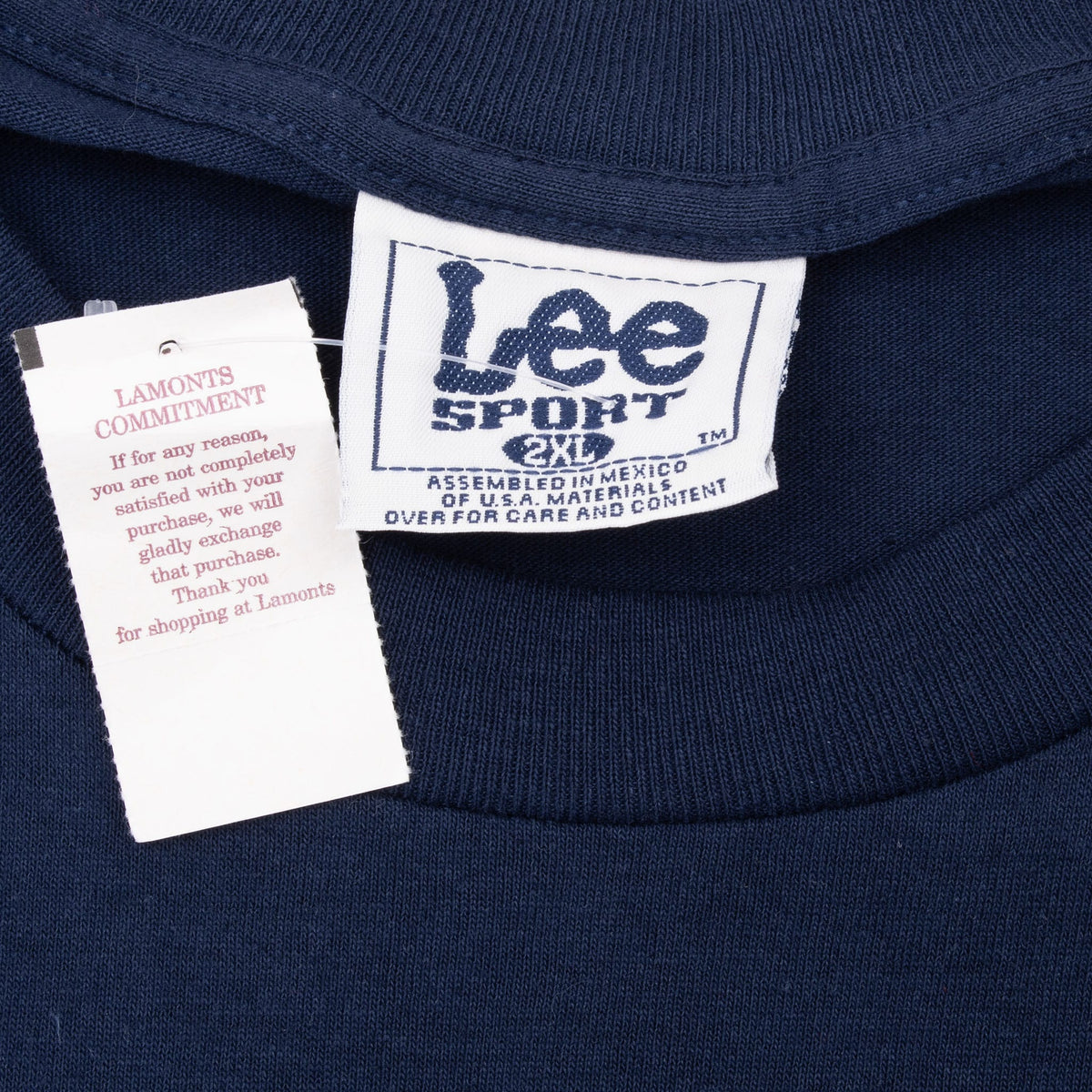 Close-up of Lee Sport 2XL neck label and Lamonts paper hangtag