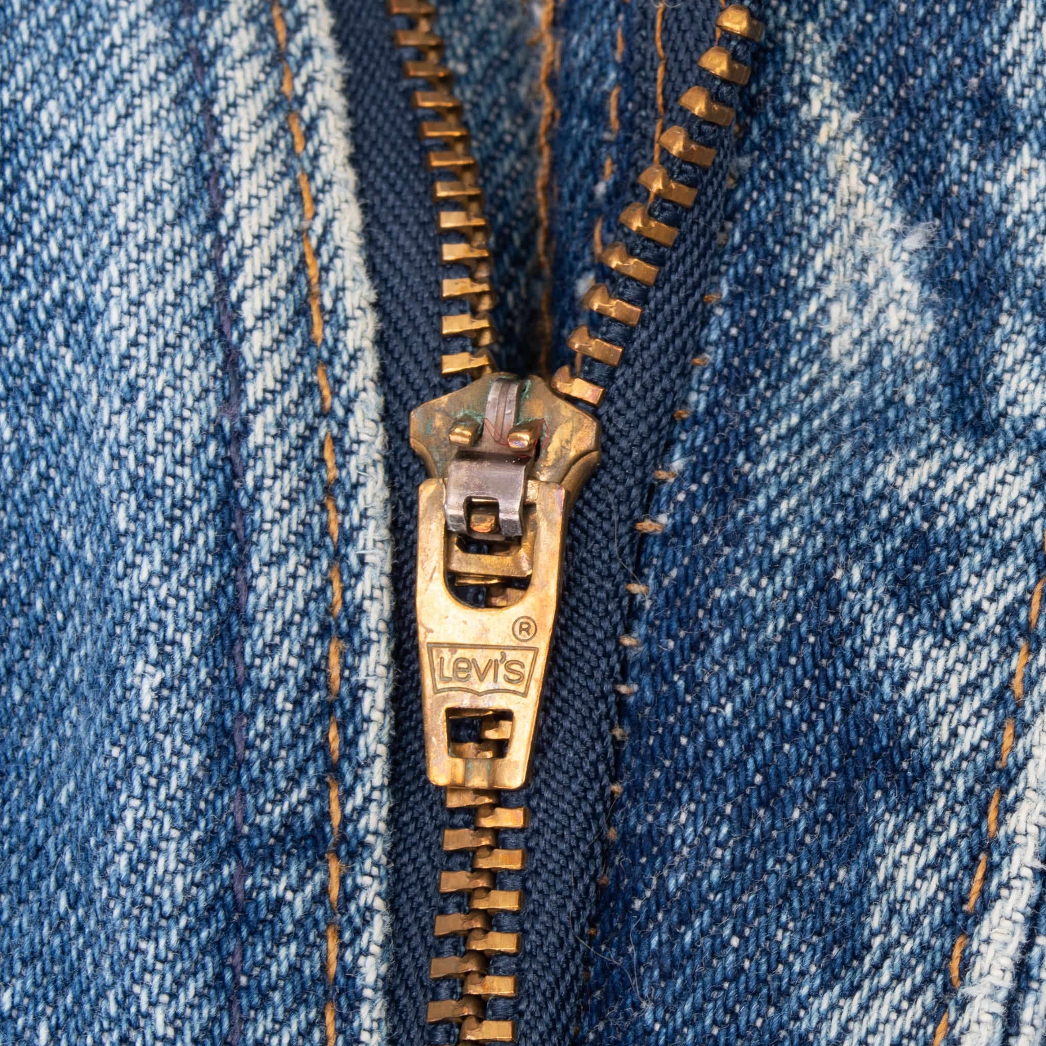 VINTAGE LEVIS 517 BOOTCUT BLUE JEANS INDIGO 1980S SIZE W34 L33 MADE IN USA