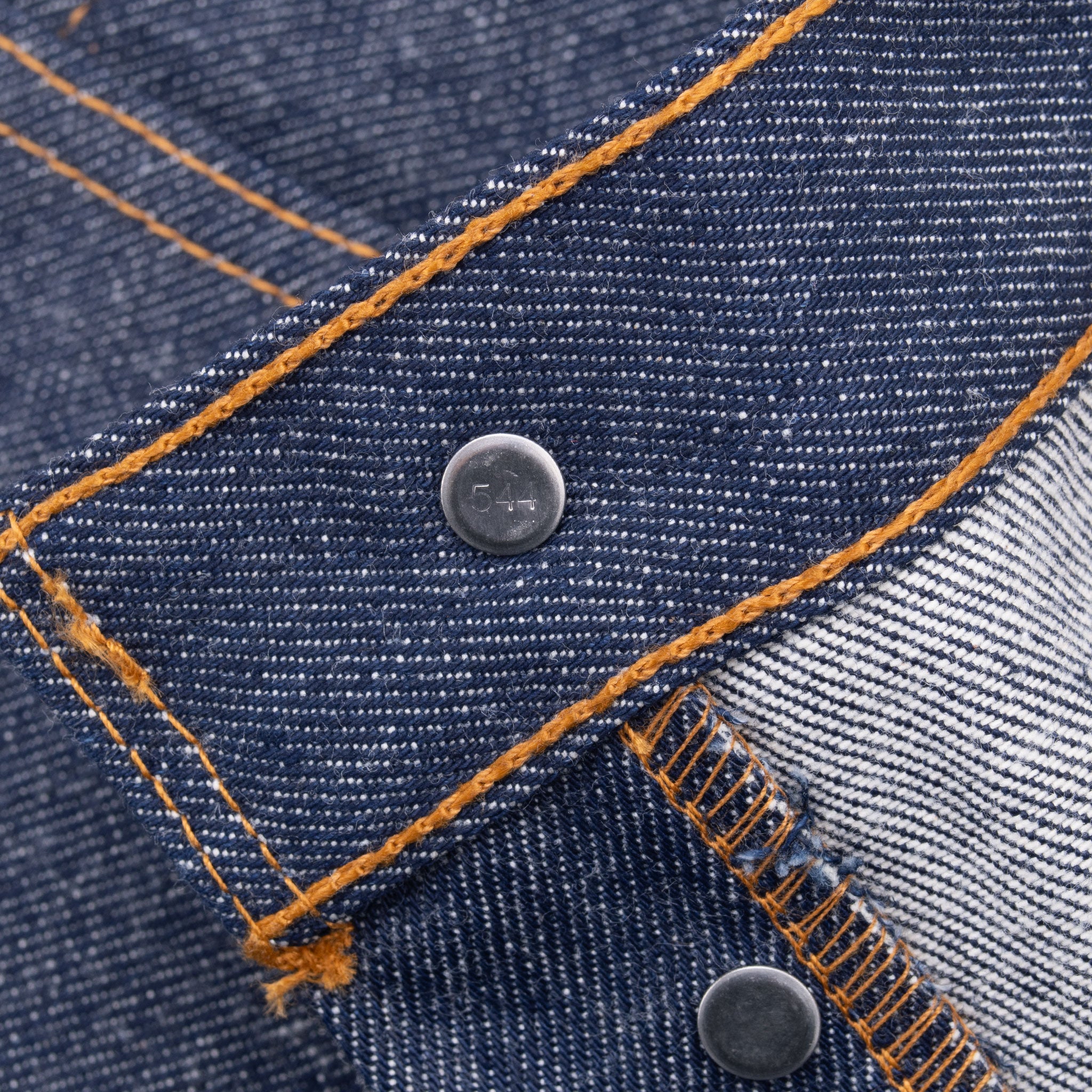 Beautiful Vintage Levis 501 Shrink to Fit Indigo Dark Wash Jeans 1980S Size 34X32 Made In Usa Deadstock With Tags
Size on Tag 34X32
Actual Size 34X32
Back Button #544