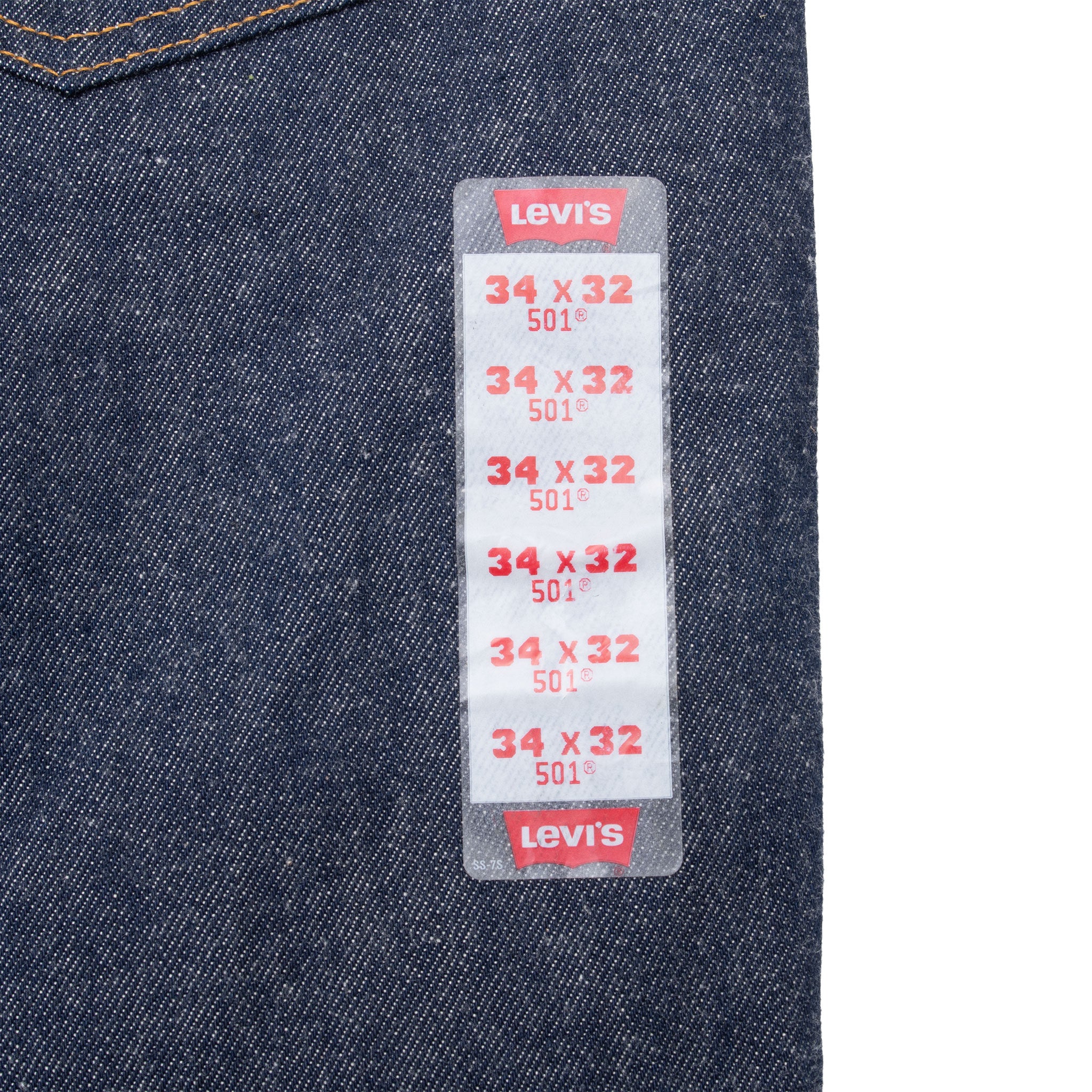 Beautiful Vintage Levis 501 Shrink to Fit Indigo Dark Wash Jeans 1980S Size 34X32 Made In Usa Deadstock With Tags
Size on Tag 34X32
Actual Size 34X32
Back Button #544