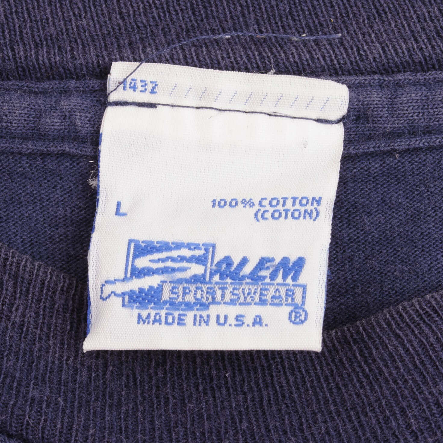 Vintage MLB Cleveland Indians 1995 Tee Shirt Size Large Made In USA With Single Stitch Sleeves