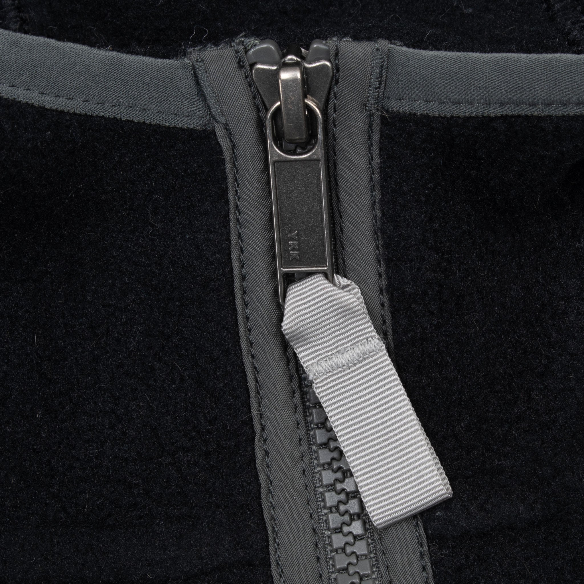 Vintage Patagonia Snap T Synchilla Zip Up Black Hooded Fleece Jacket Size XL
RN51884
STY25462