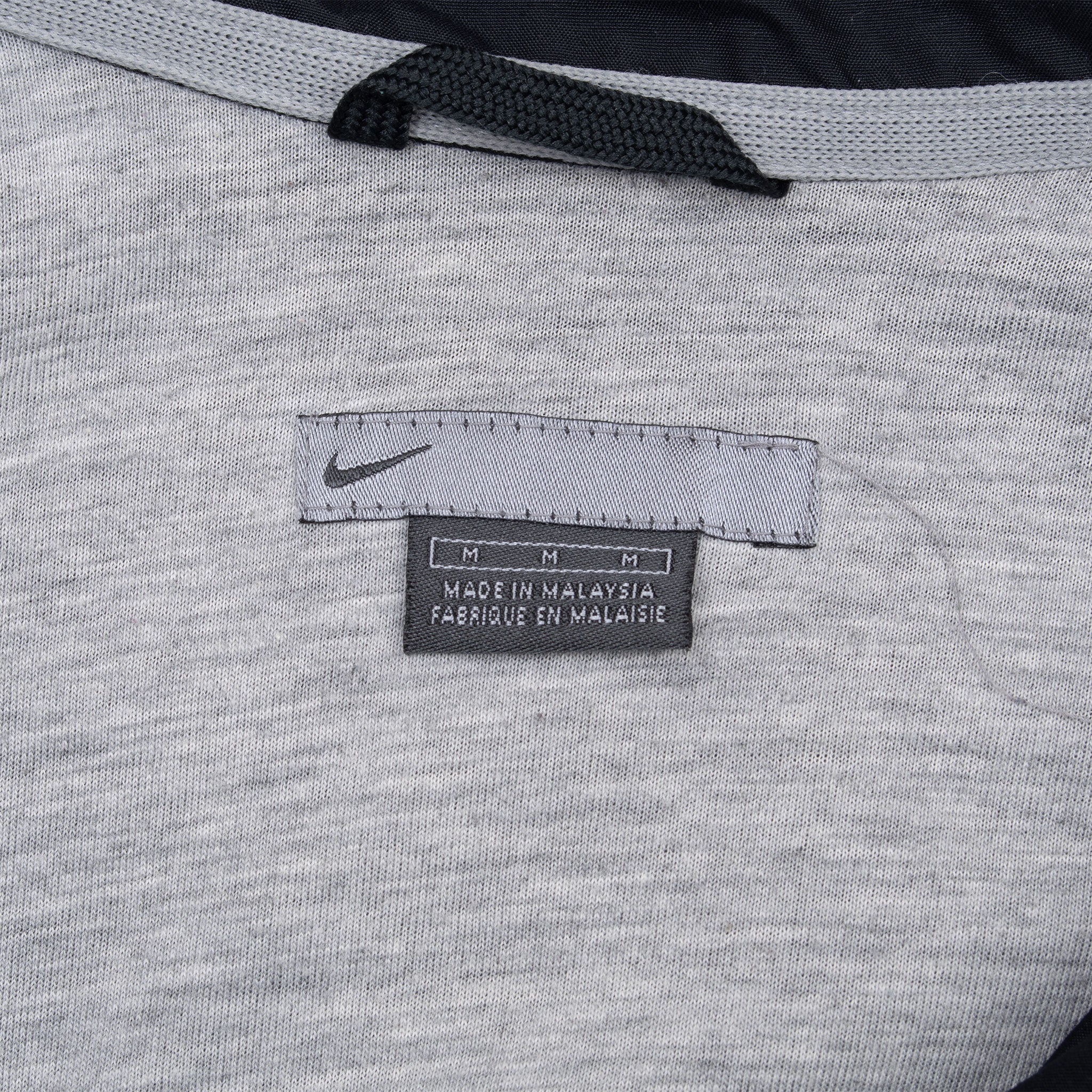 Vintage Nike Classic Swoosh Black Windbreaker Jacket 2000S Size Medium