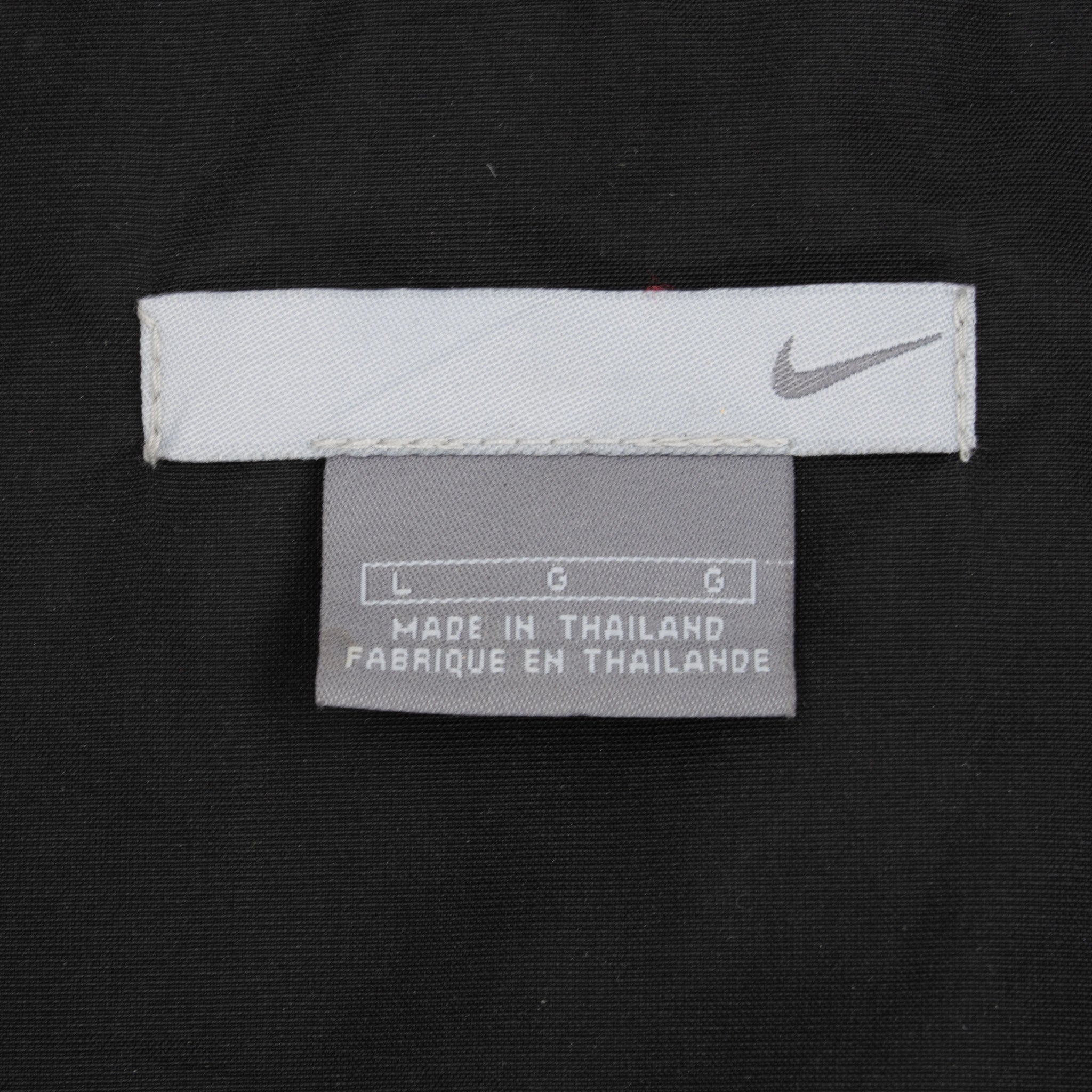 Vintage Nike Black Classic Swoosh Windbreaker Jacket 2000S Size Large