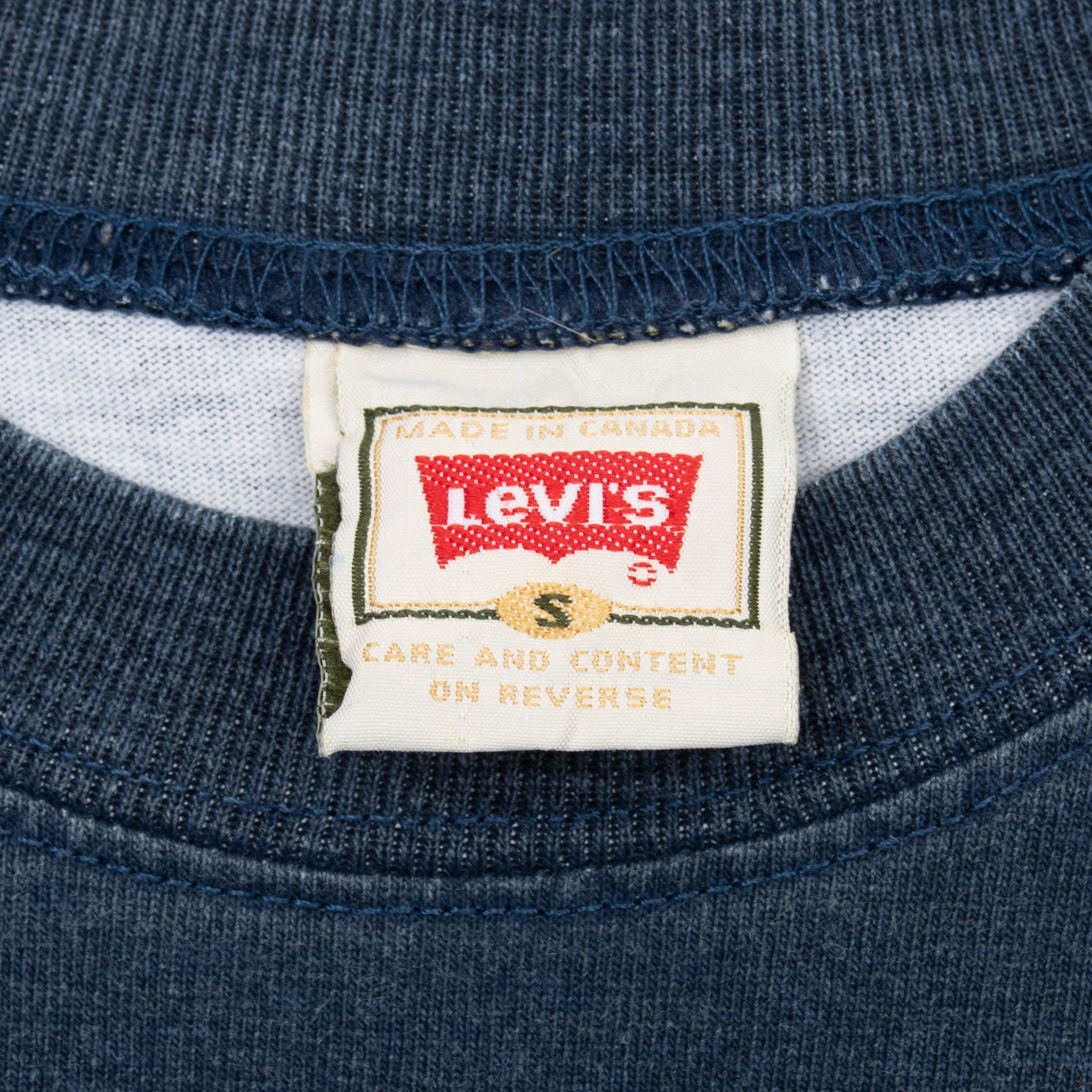 Vintage Levis Strauss & Co Authentic Tee Shirt 1990S Size Small With Single Stitch Sleeves