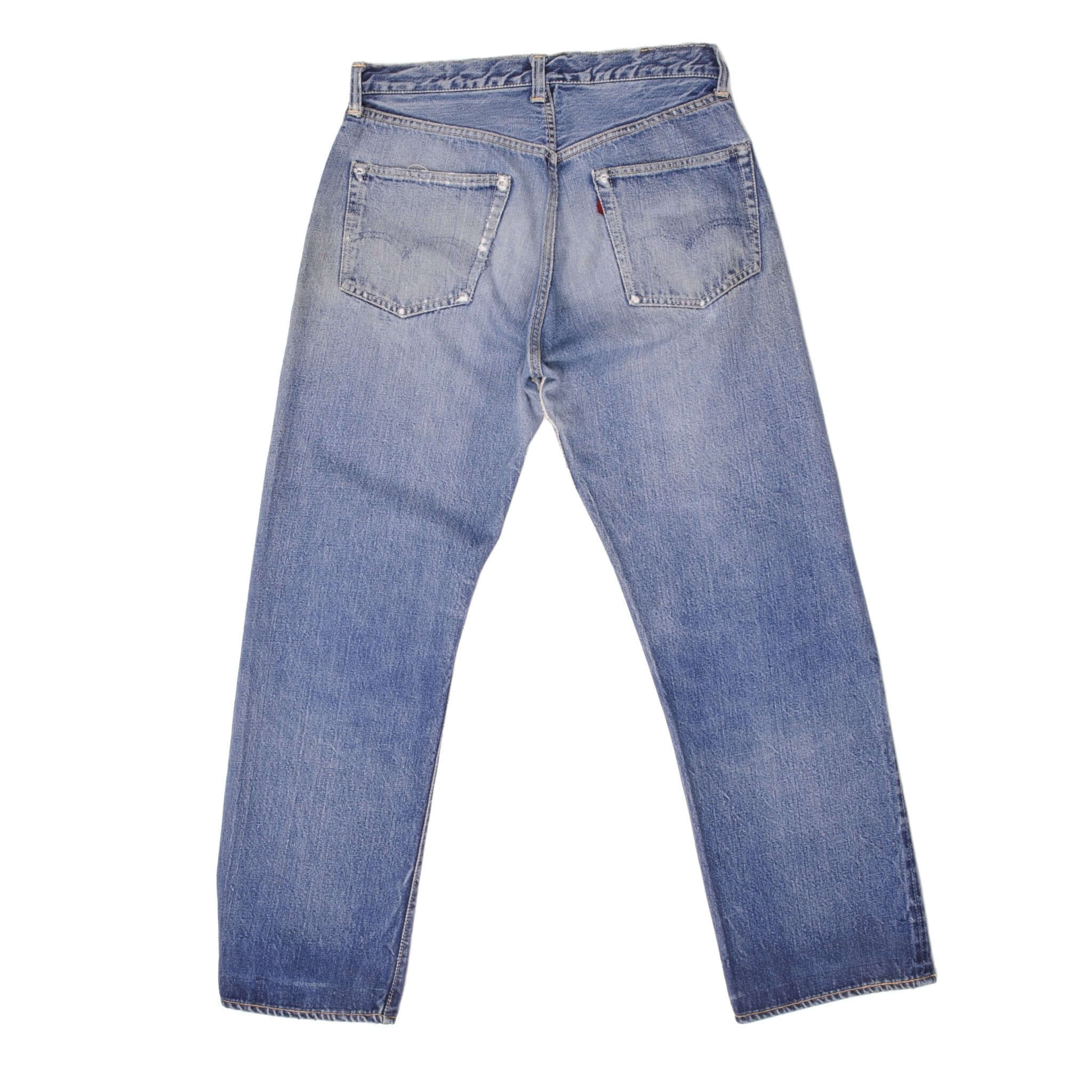 Beautiful Indigo Levis 501 Jeans With Single Stitch, Rivet XX and Selvedge Made in USA with Medium Blue Wash. Size 32x29 Zip: Gripper Zipper