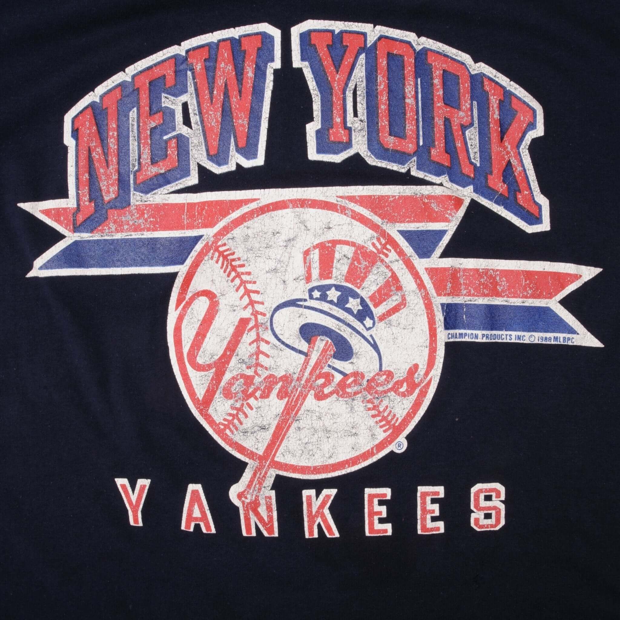 Vintage Champion Major League Baseball New York Yankees 1988 Tee Shirt Size Medium Made In USA With Single Stitch Sleeves. Beautiful distress print