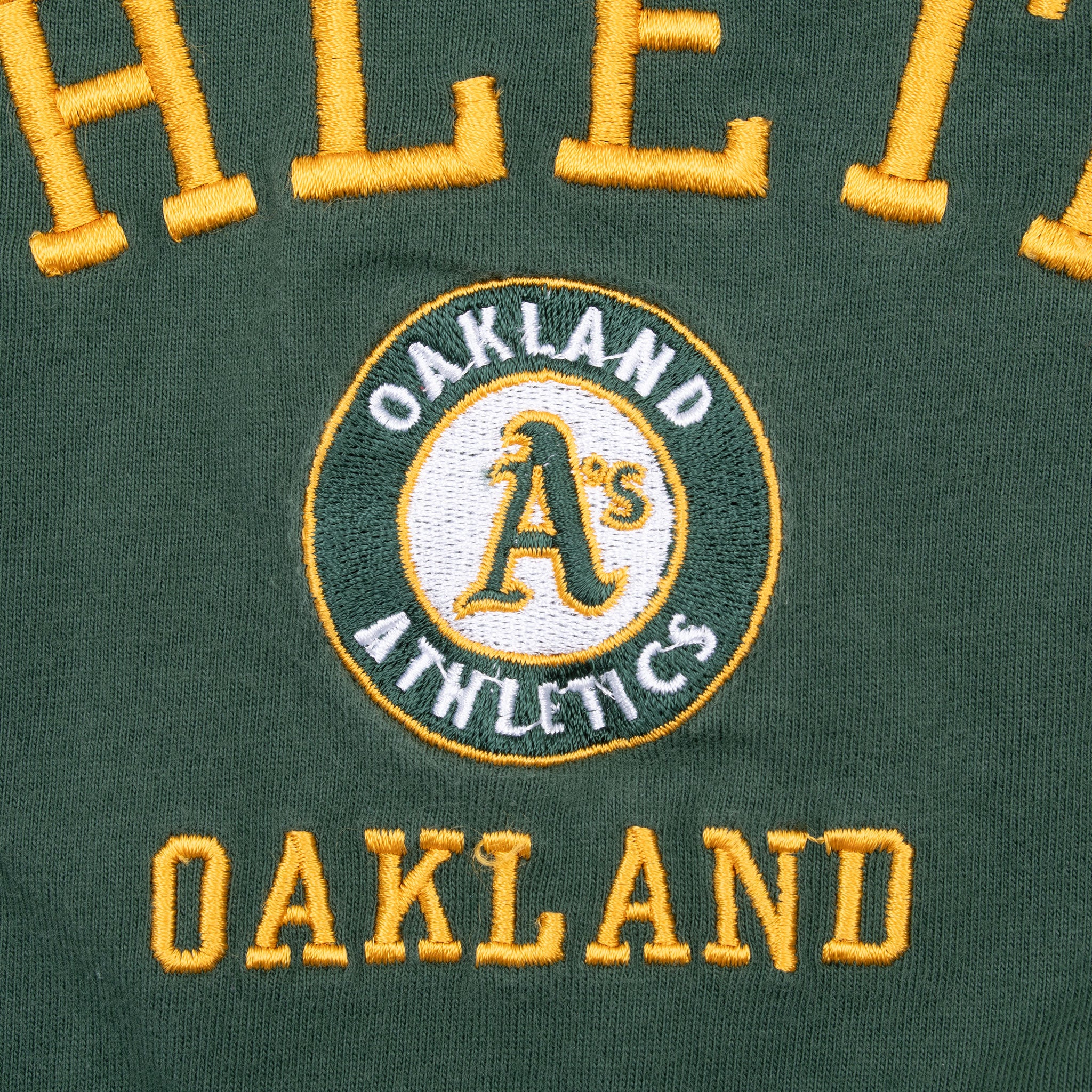 Vintage Mlb Oakland Athletics Embroidered 2000S Tee Shirt Size Large