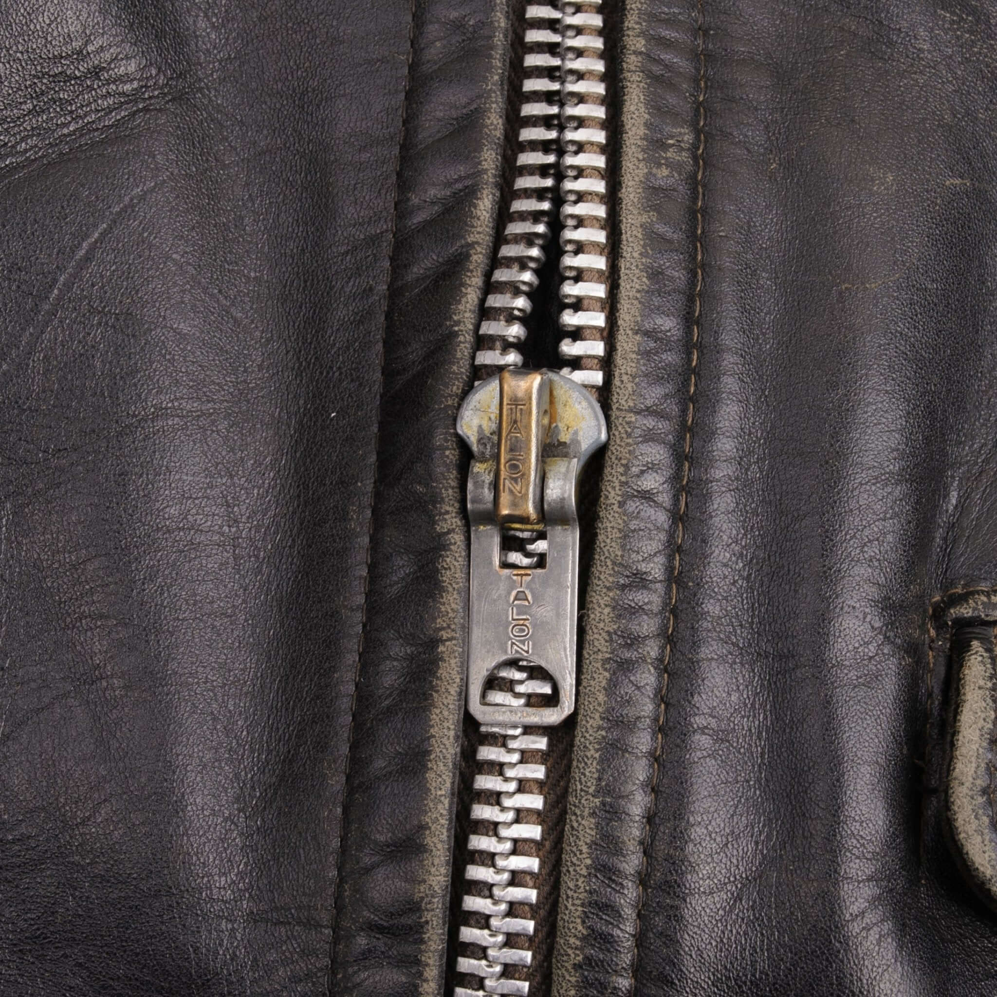 Vintage Original Steer Hide Perfecto Leather Jacket Size 42 1950S Made In USA Zipper: Talon