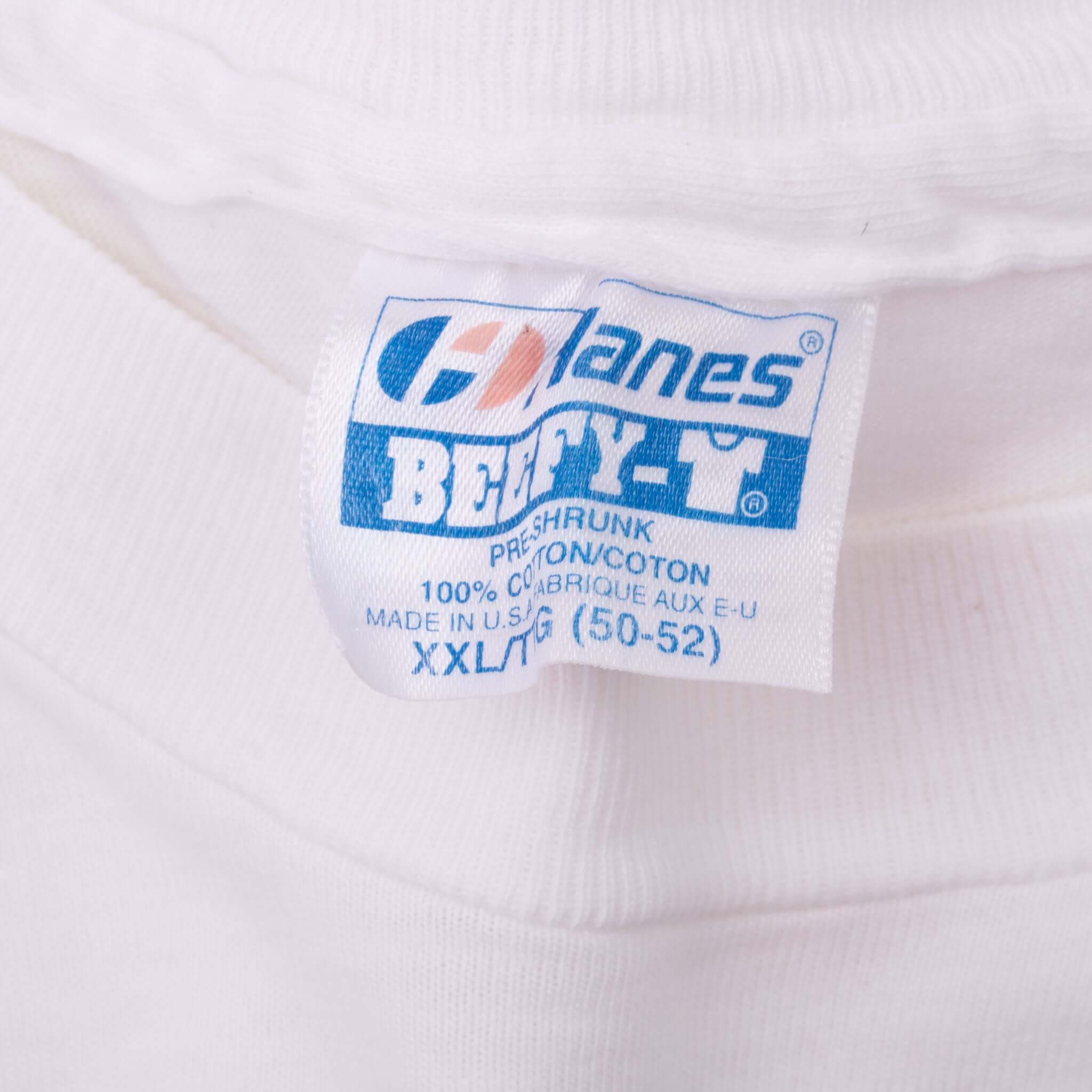 Vintage Tv Show Beverly Hills 90210 White Tee Shirt 1990S Size 2XL Made In USA with Single Stitch Sleeves
Tori Spelling, Luke Perry, Shannen Doherty, Ian Ziering, Jason Priestley, Matthew Perry...