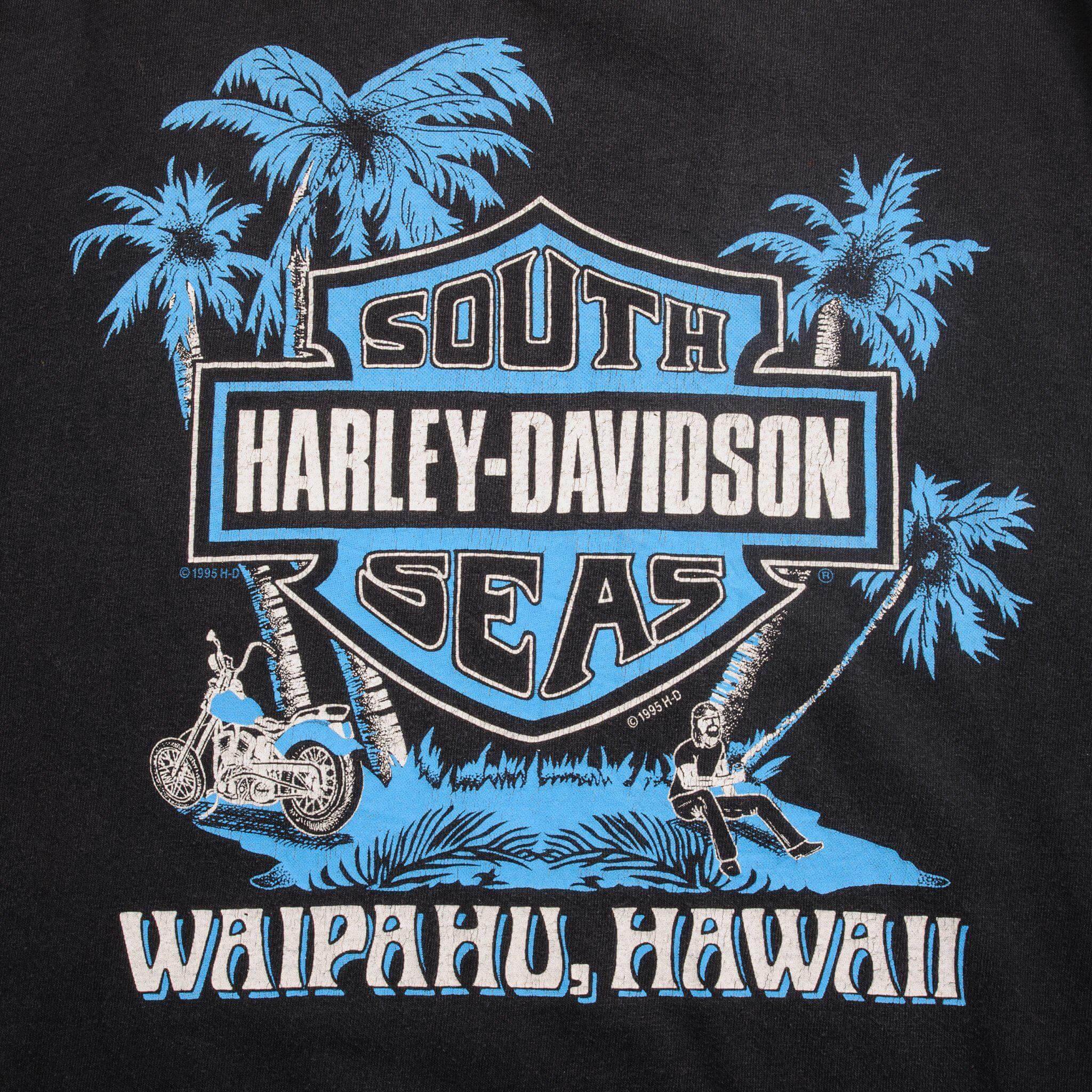 VINTAGE HARLEY DAVIDSON TEE SHIRT 1995 SIZE LARGE MADE IN USA.