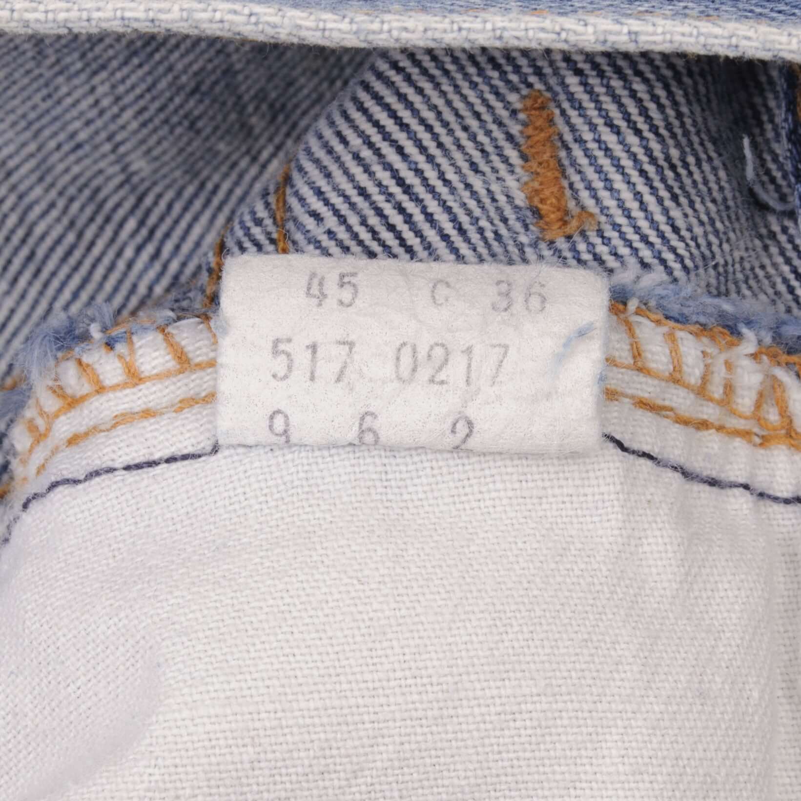 Beautiful Indigo Levis 517 1980s Jeans With Single Stitch Made in USA with Medium Blue Wash Size 42x31 Back button #2 Zip: Talon