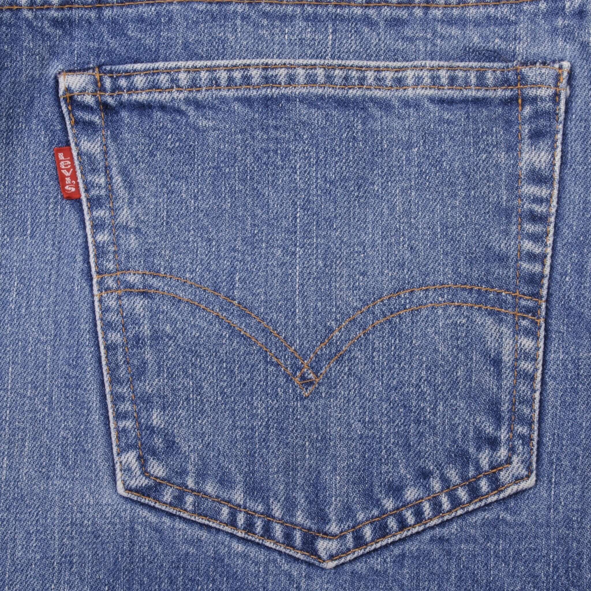 Beautiful Indigo Levis 517 1980s Jeans With Single Stitch Made in USA with Medium Blue Wash Size 42x31 Back button #2 Zip: Talon