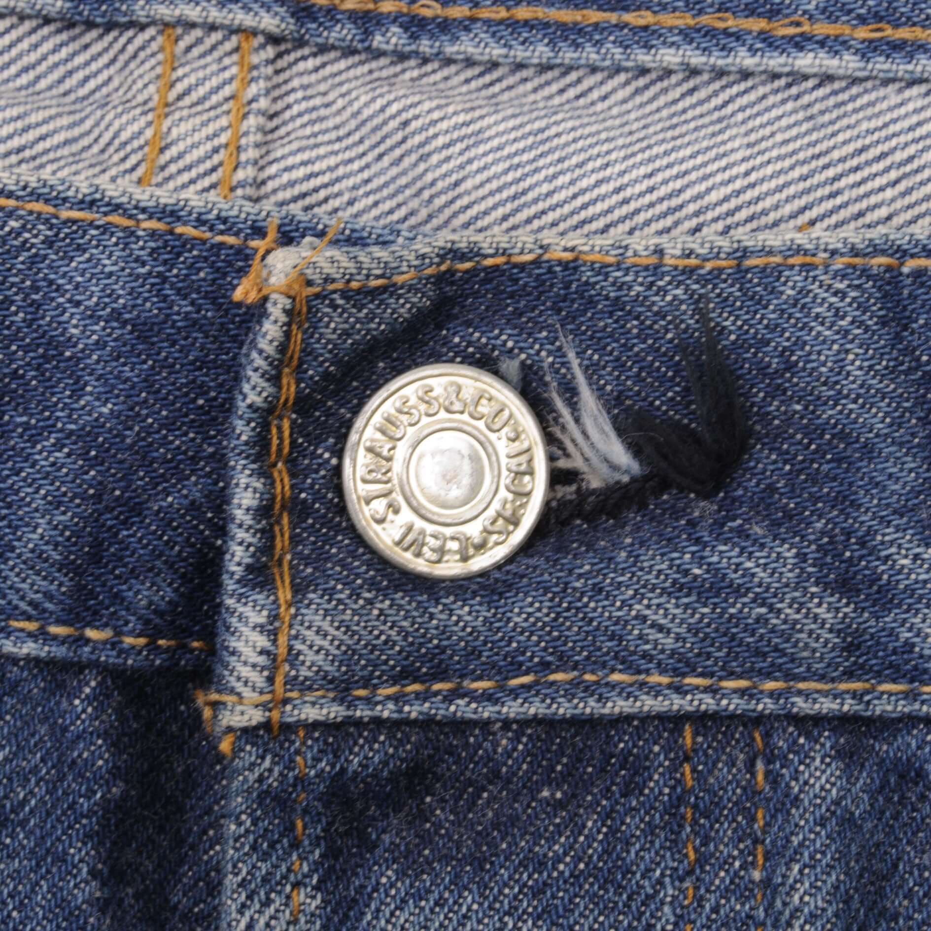 VINTAGE LEVIS 517 JEANS INDIGO SELVEDGE 1980S SIZE W48 L28 MADE IN USA