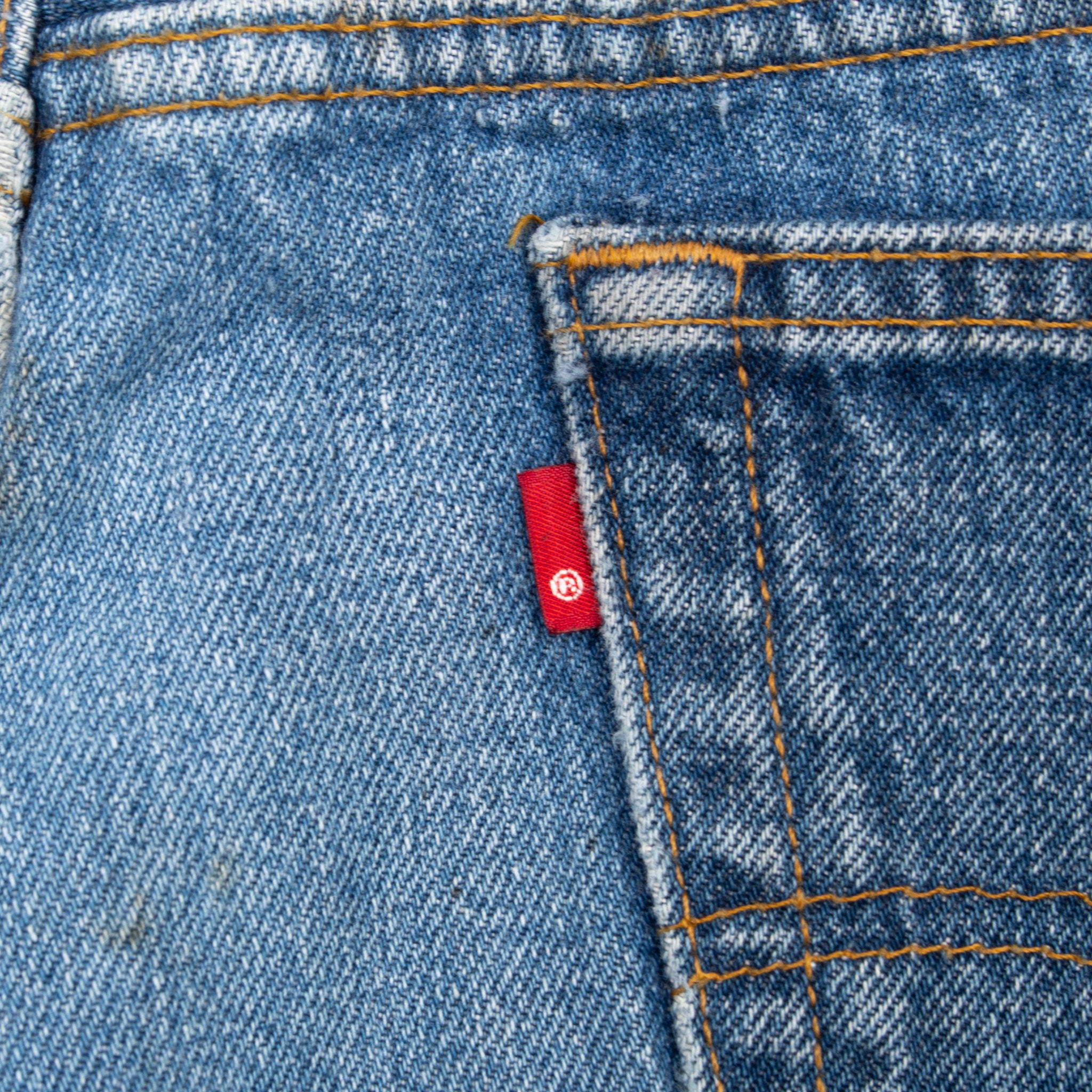 Vintage Levis 501 Indigo Blue Jeans 1980S Size 34X32 Made In Usa With A Medium Light Wash With Some Light Whiskers
Size on Tag 36X34 Actual Size 34X32
Back Button #520