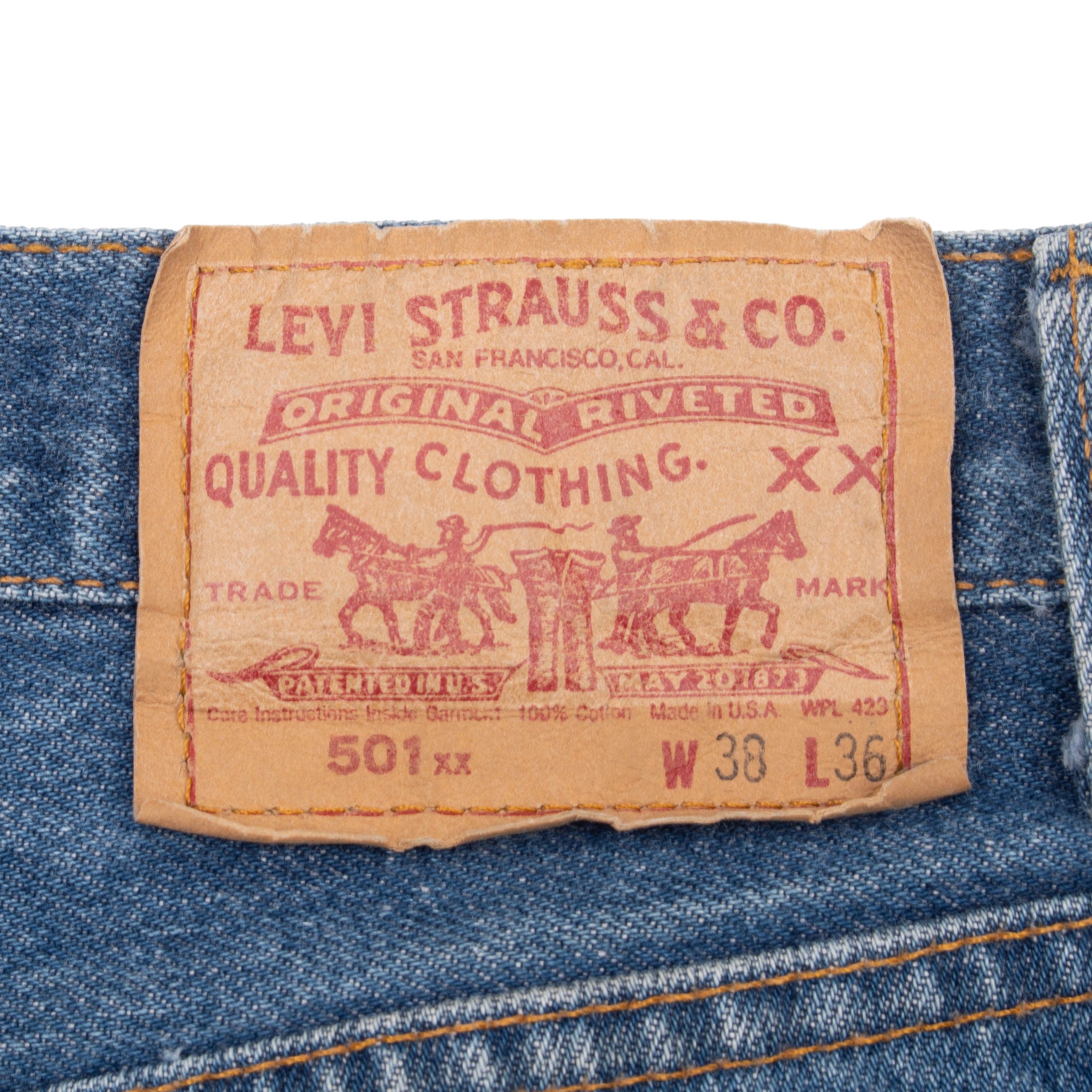 VINTAGE LEVIS 501 INDIGO BLUE JEANS 1980S SIZE 36X33 MADE IN USA