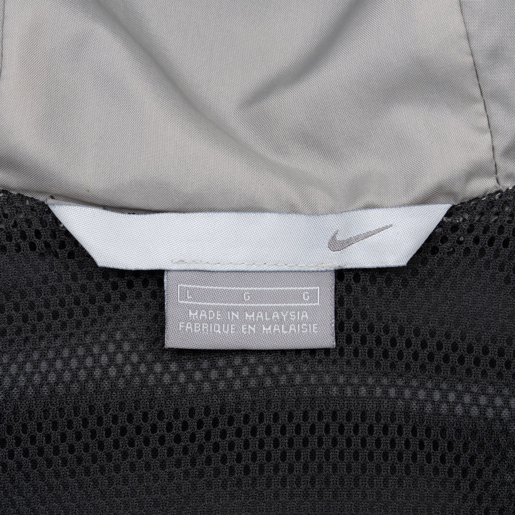 Vintage Nike Swoosh Black Grey Hooded Windbreaker Jacket 2000S Size Large