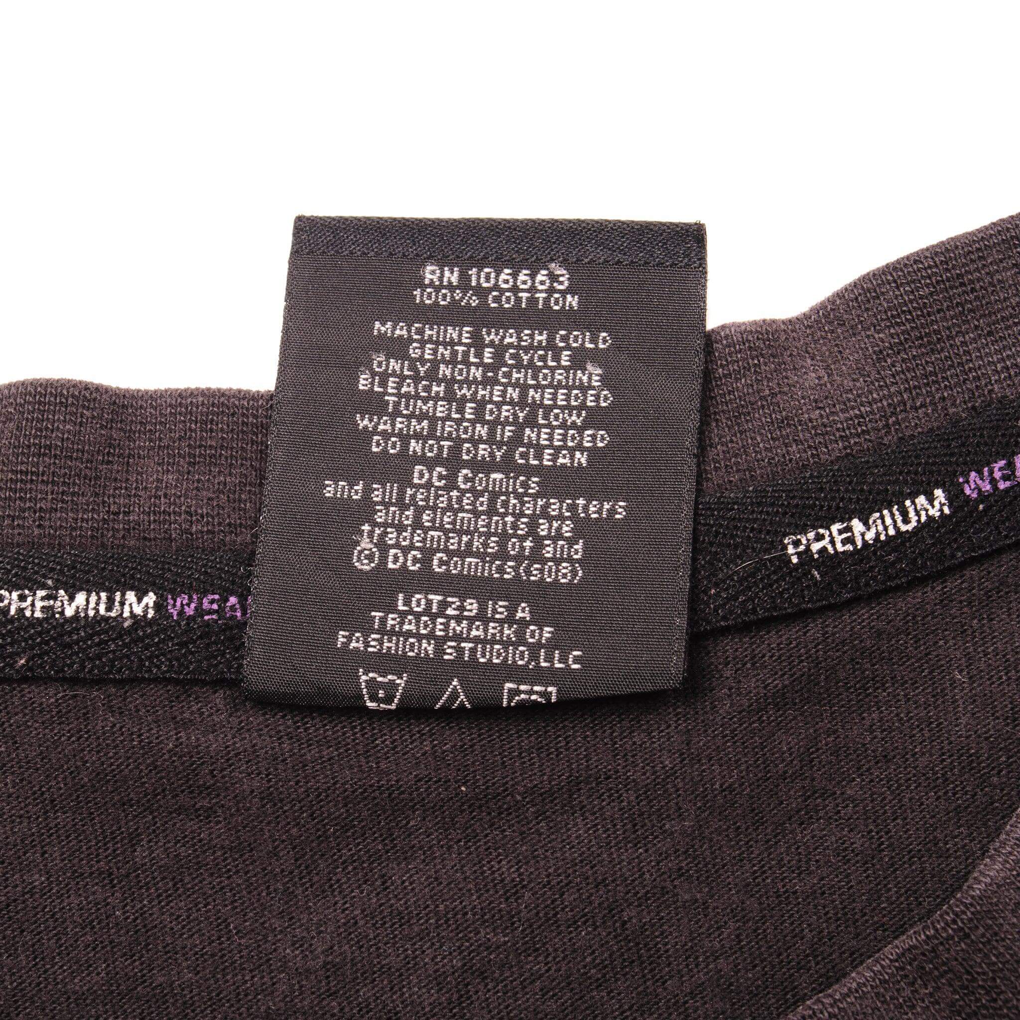 Vintage DC Comics Batman Lot 29 Tee Shirt 2008 Size 2XLarge.