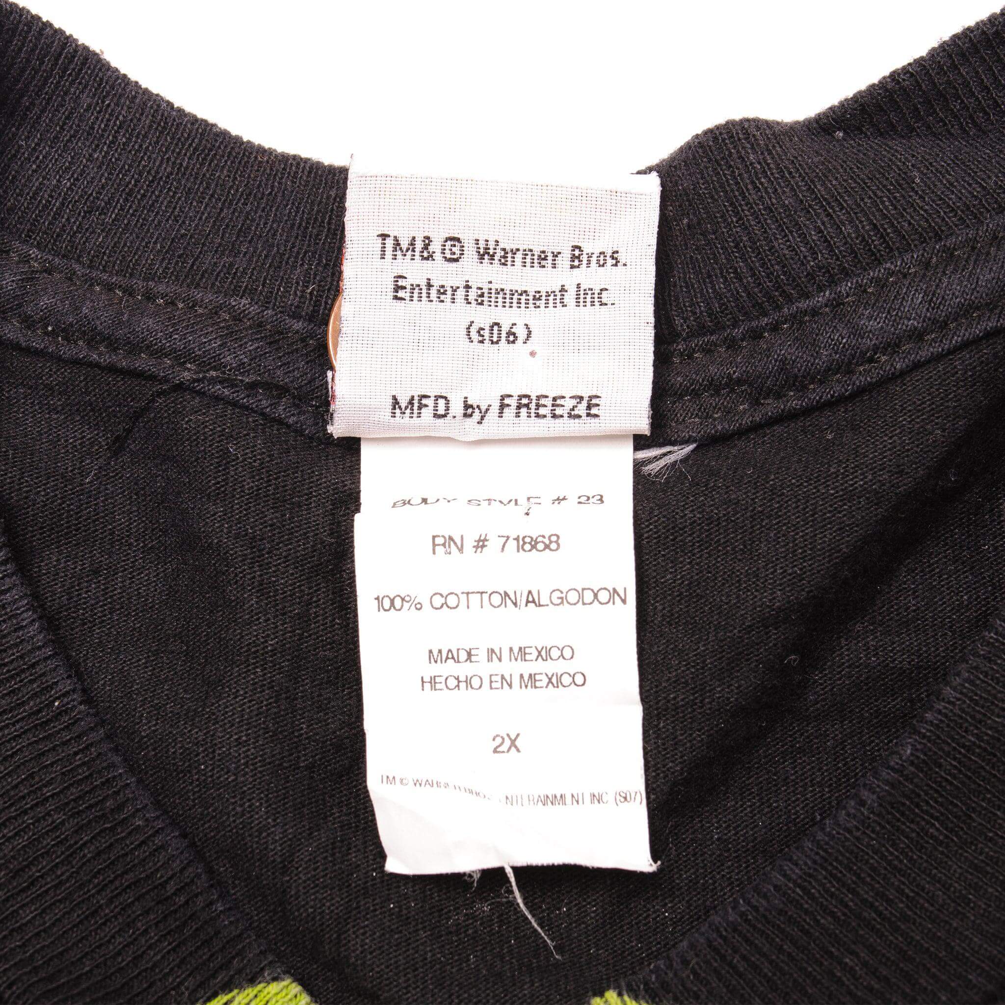 Vintage All Over Print Looney Tunes Marvin The Martian Tee Shirt 2006 Size 2XLarge.