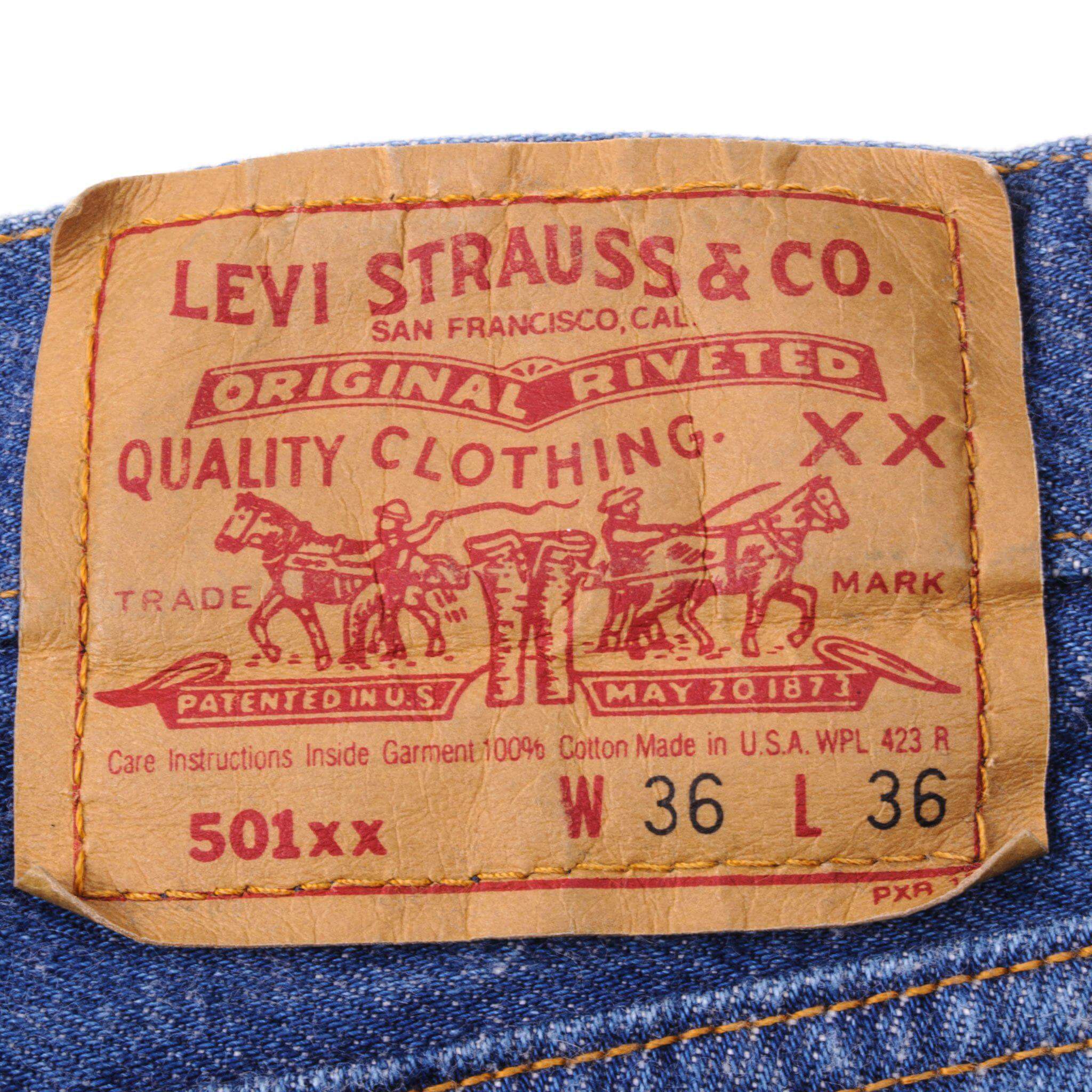 VINTAGE LEVIS 501 JEANS INDIGO 1988-1993 SIZE W34 L32 MADE IN USA